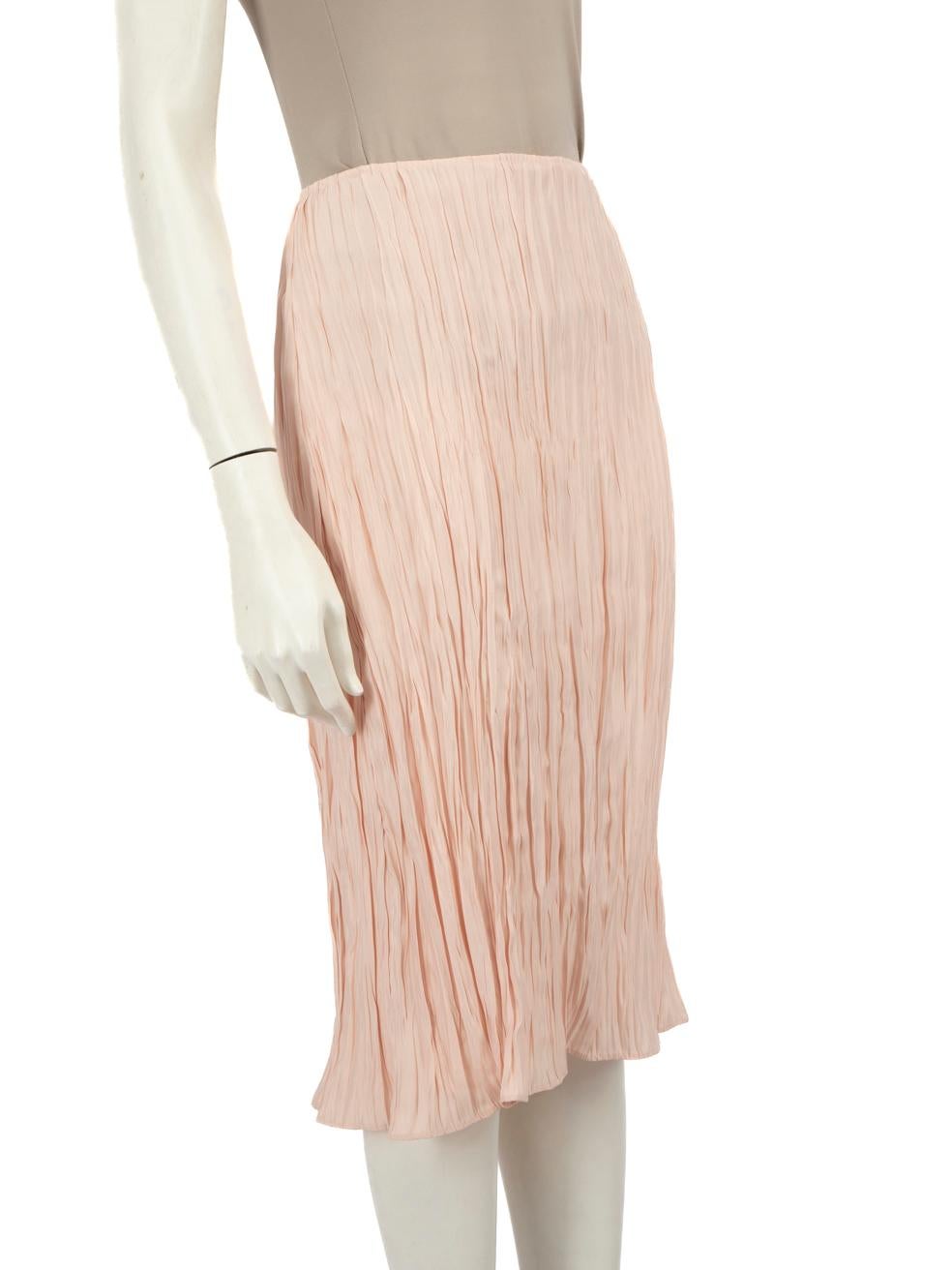 CONDITION is Never worn, with tags. No visible wear to the skirt is evident on this new Altuzarra designer resale item.
 
 
 
 Details
 
 
 Pink
 
 Synthetic
 
 Skirt
 
 Knee-length
 
 Ruched texture
 
 Side zip and hook fastening
 
 Back leg slit
