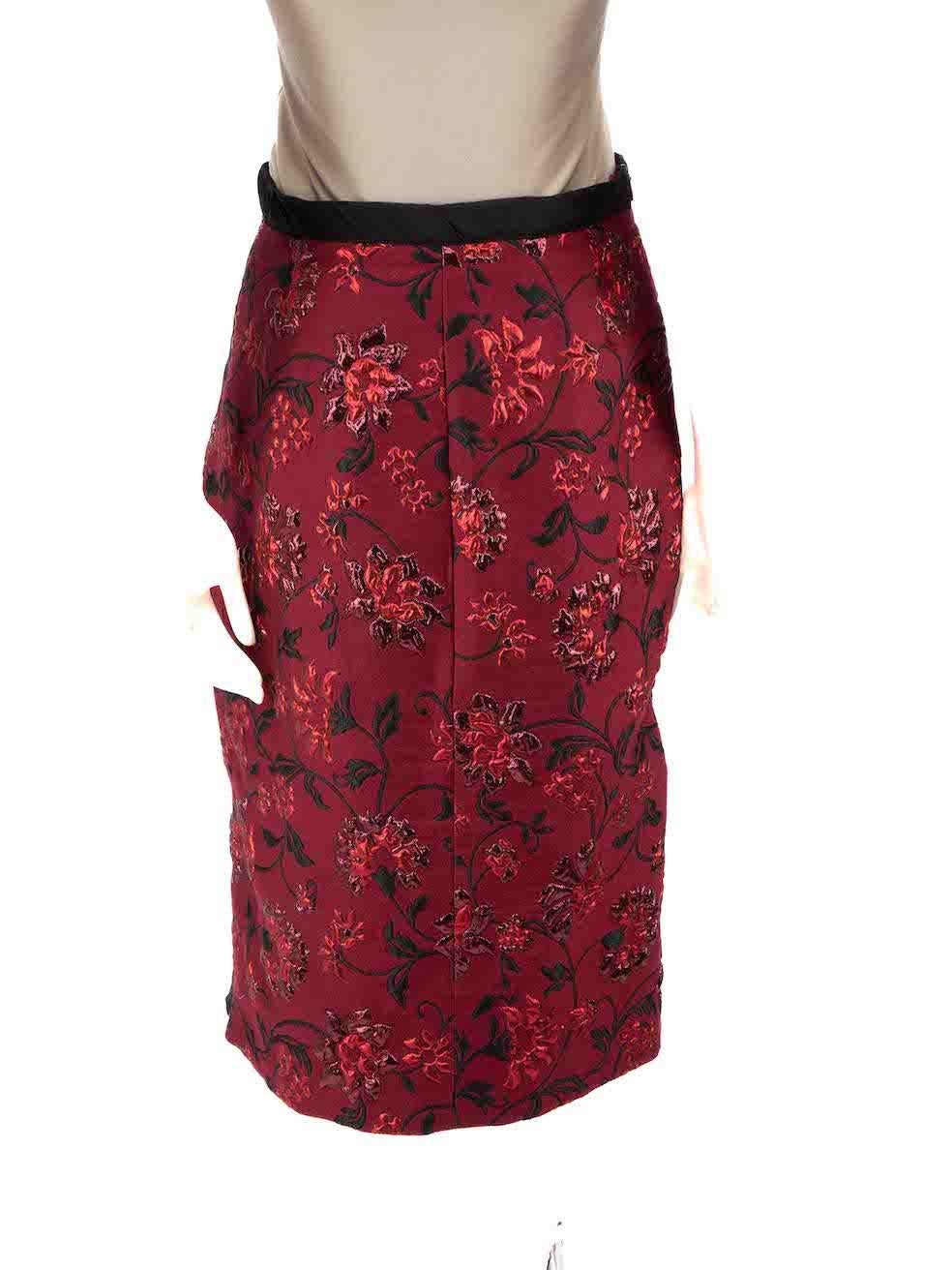 CONDITION is Very good. Hardly any visible wear to the skirt is evident on this used Altuzarra designer resale item.
 
 
 
 Details
 
 
 Red
 
 Wool
 
 Pencil skirt
 
 Knee length
 
 Floral jacquard pattern
 
 Front leg slit
 
 Side zip and hook