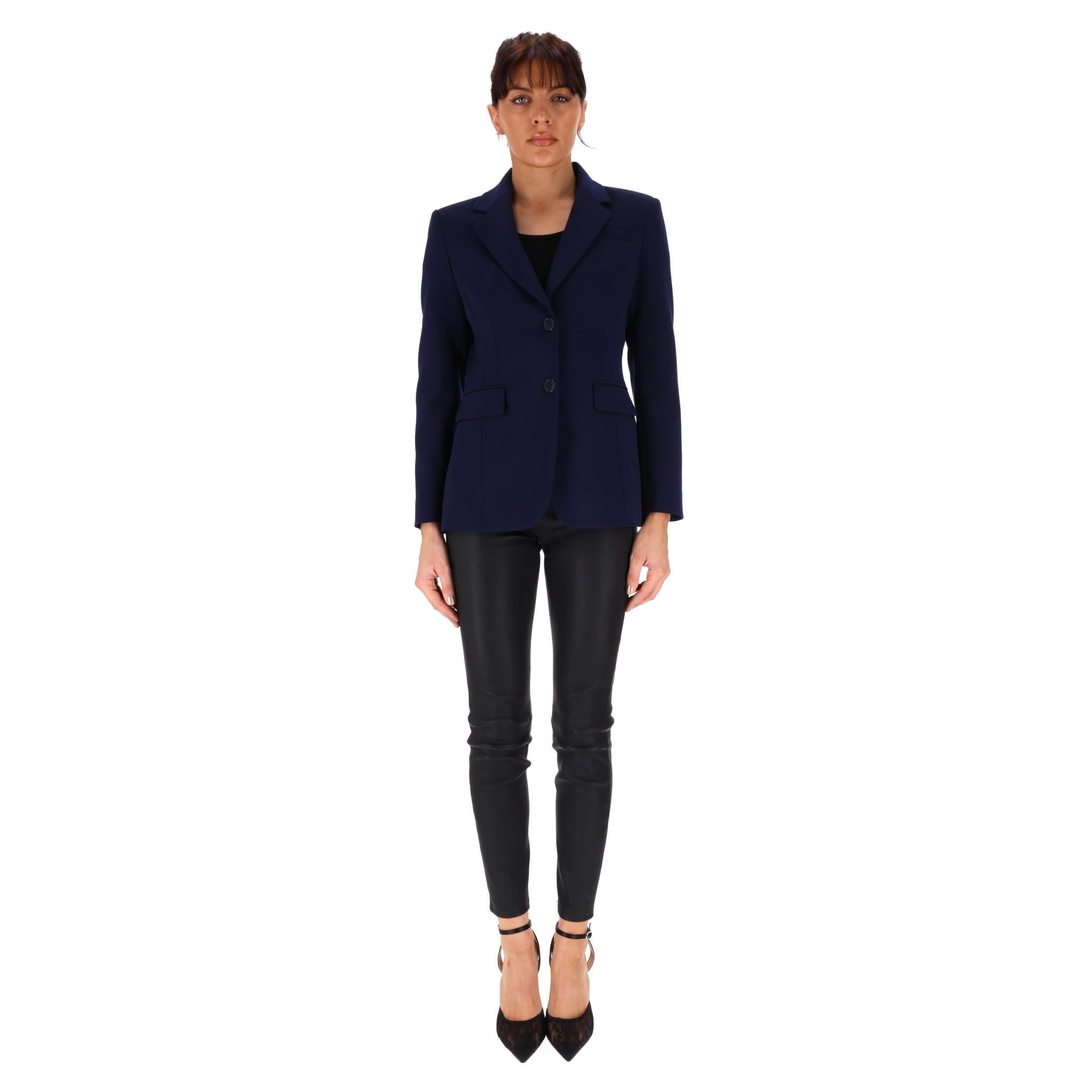 Altuzarra Wool Fitted Jacket

Navy 'Fenice' blazer crafted from virgin wool.

Single-breasted design with fitted silhouette. Flap pockets to the side and chest pocket. Rrp £1,300

Size – 38FR

Condition – Very Good (Small mark to the