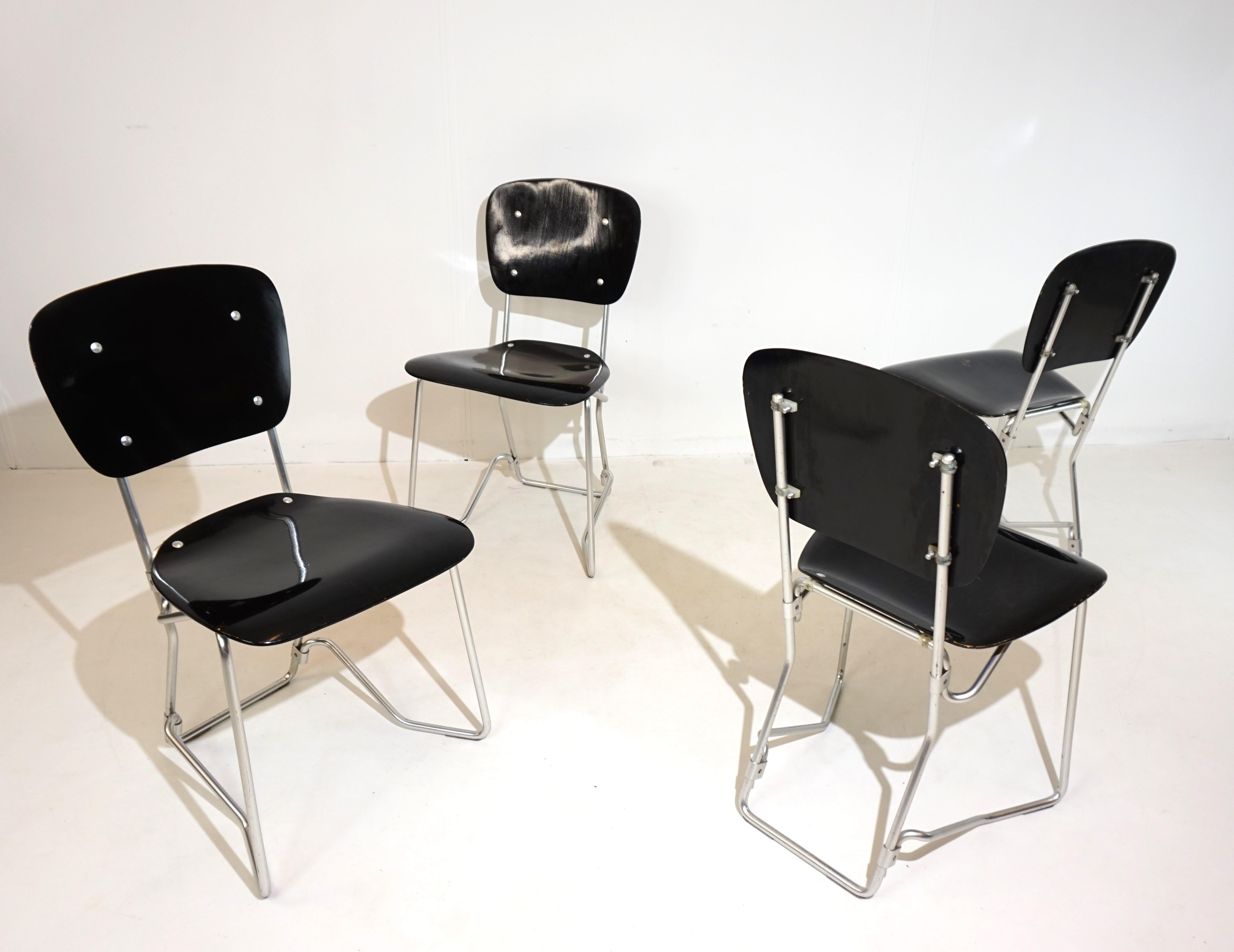 Aluflex set of 4 stacking chairs by Armin Wirth for Ph. Zieringer For Sale 9