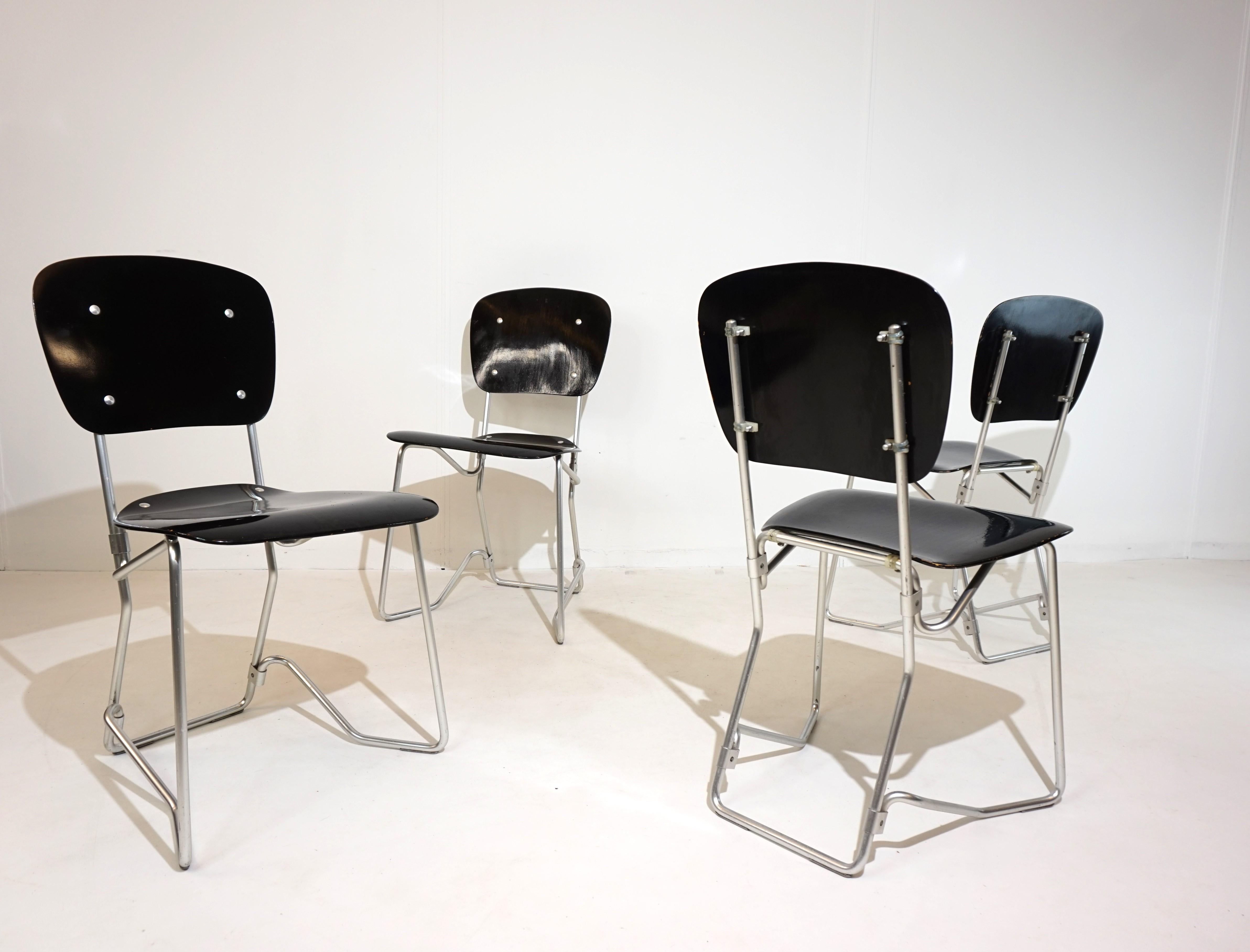Aluminium Ensemble de 4 chaises empilables Aluflex d'Armin Wirth pour Ph. Zieringer en vente