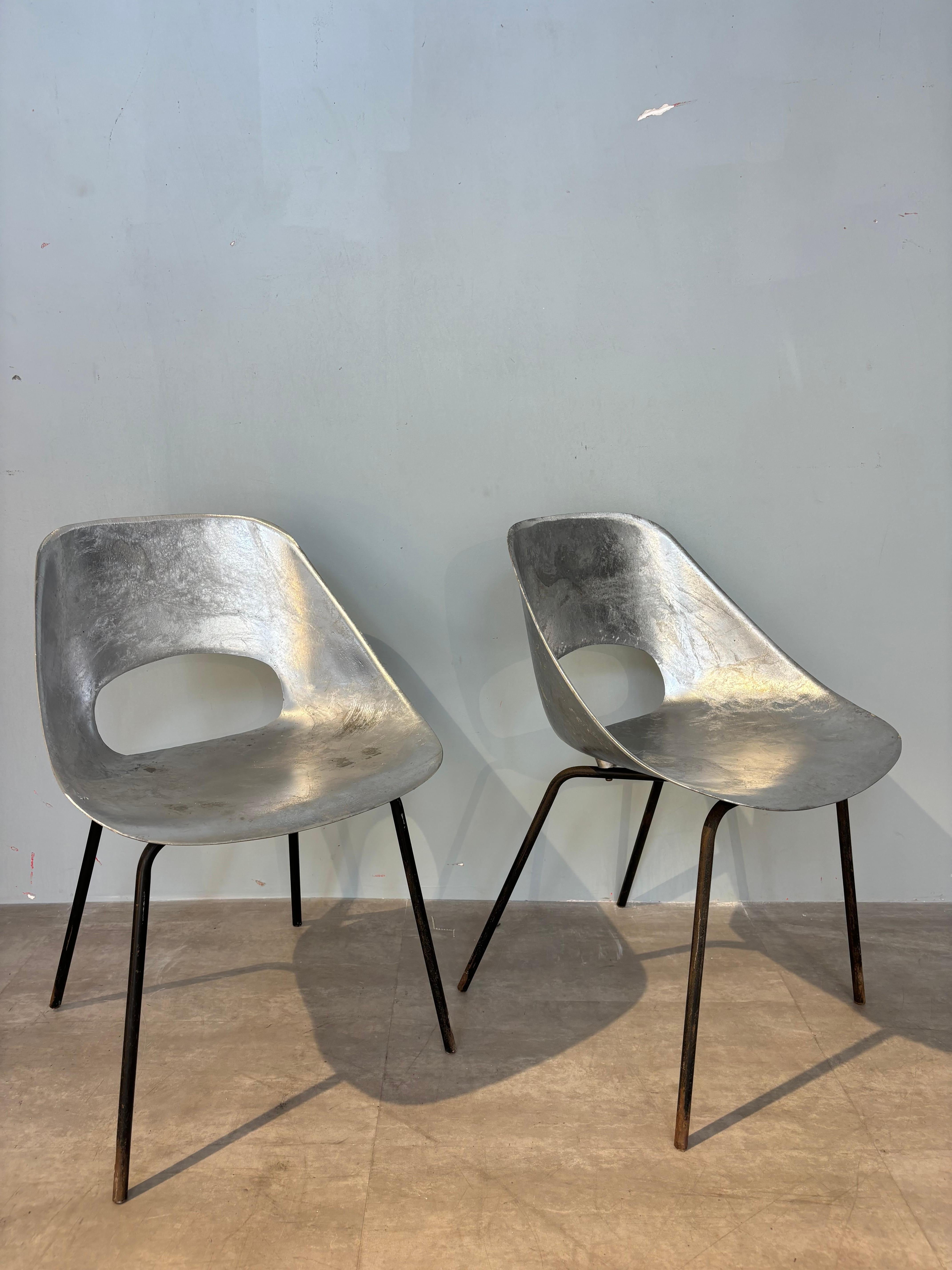 Sillas tulipán de aluminio de Pierre Guariche steiner édition en venta 4