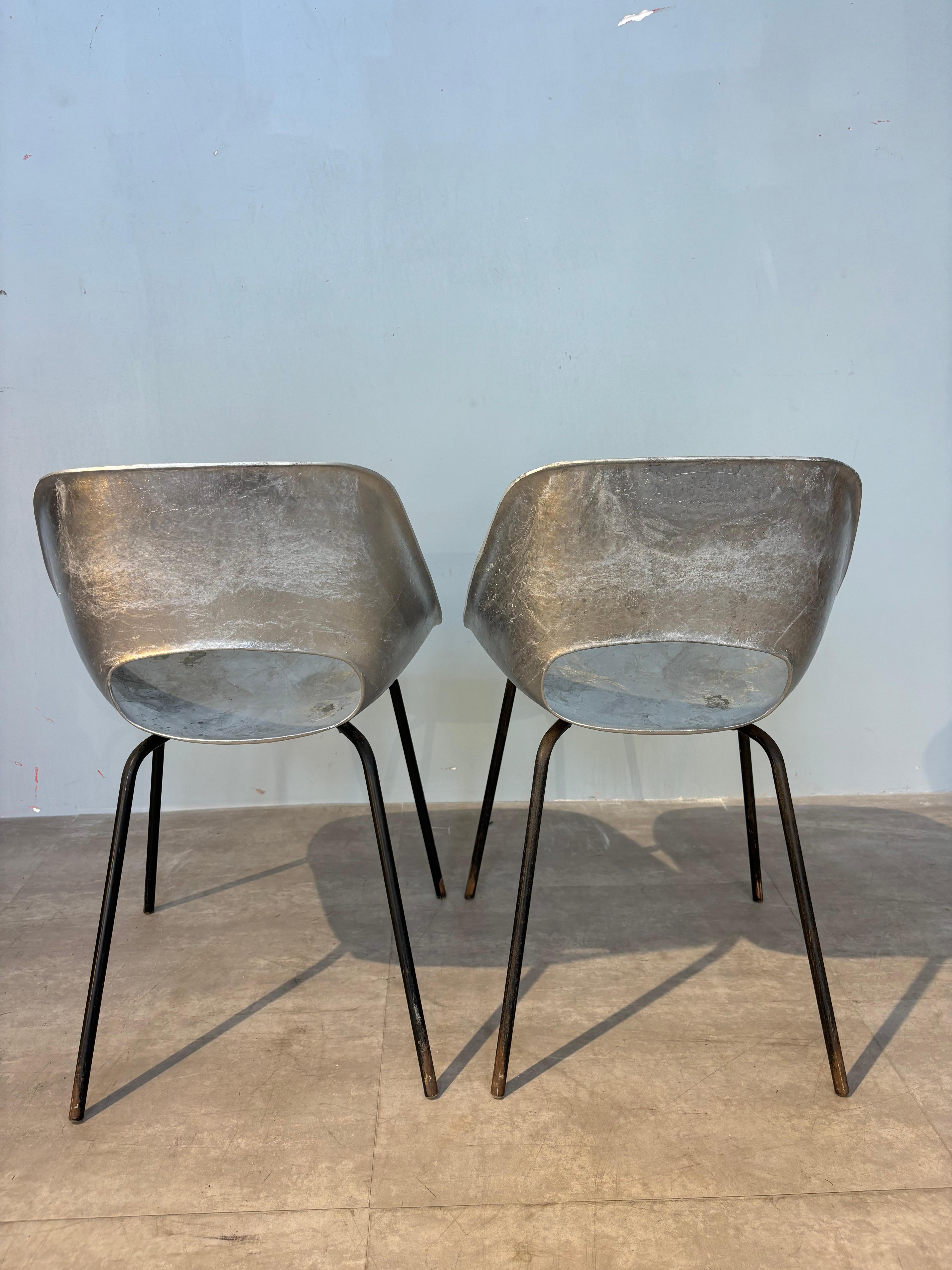 Sillas tulipán de aluminio de Pierre Guariche steiner édition en venta 8