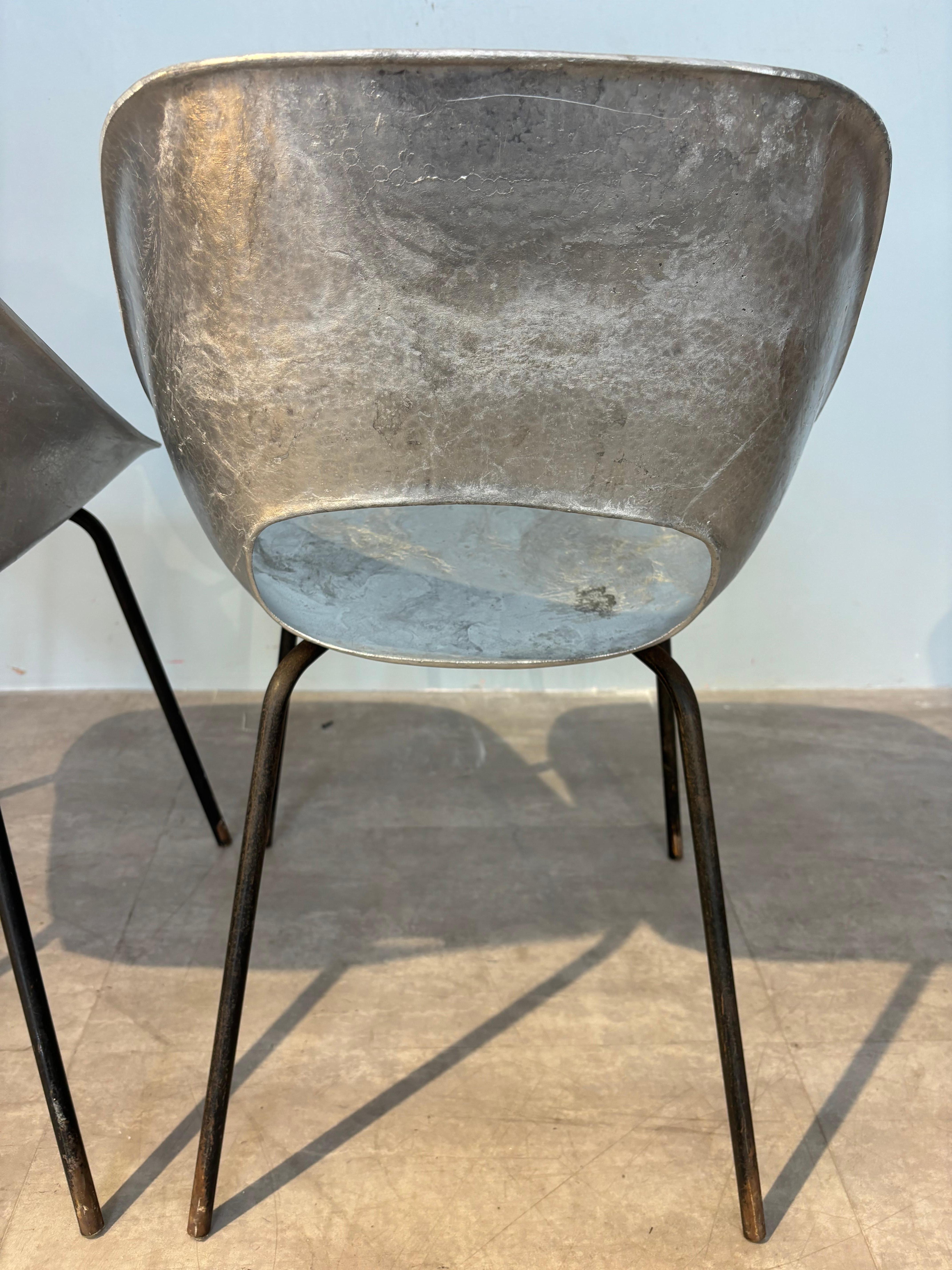 Sillas tulipán de aluminio de Pierre Guariche steiner édition en venta 9