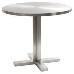 Alumina Round Table by Studio Gameiro