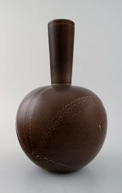 Aluminia, Copenhagen, Faience Vase, Brown Glaze, circa 1940s