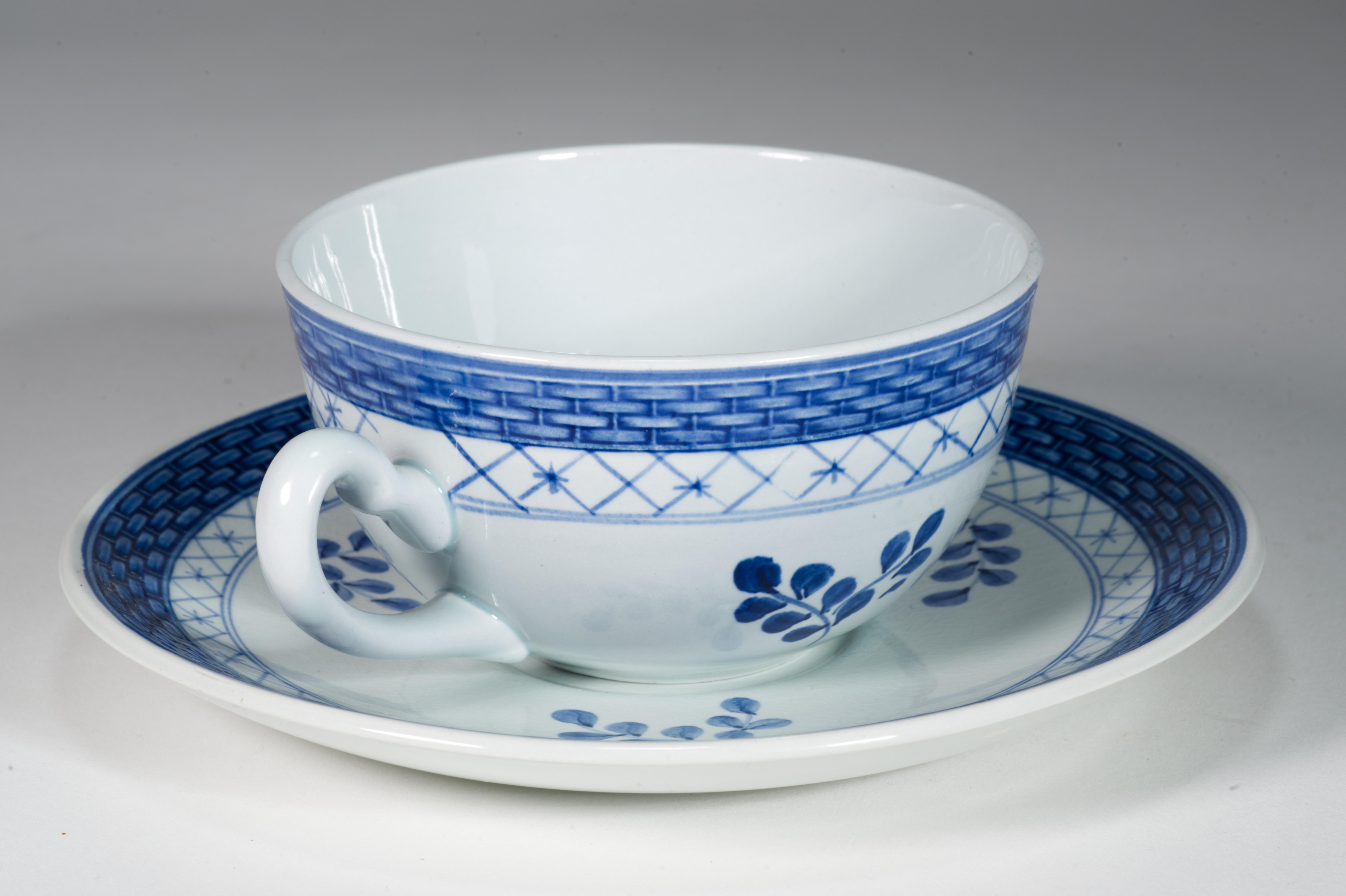 Glazed Aluminia Royal Copenhagen Set of 5 Tranquebar Cups and Saucers, 1914-1969 For Sale