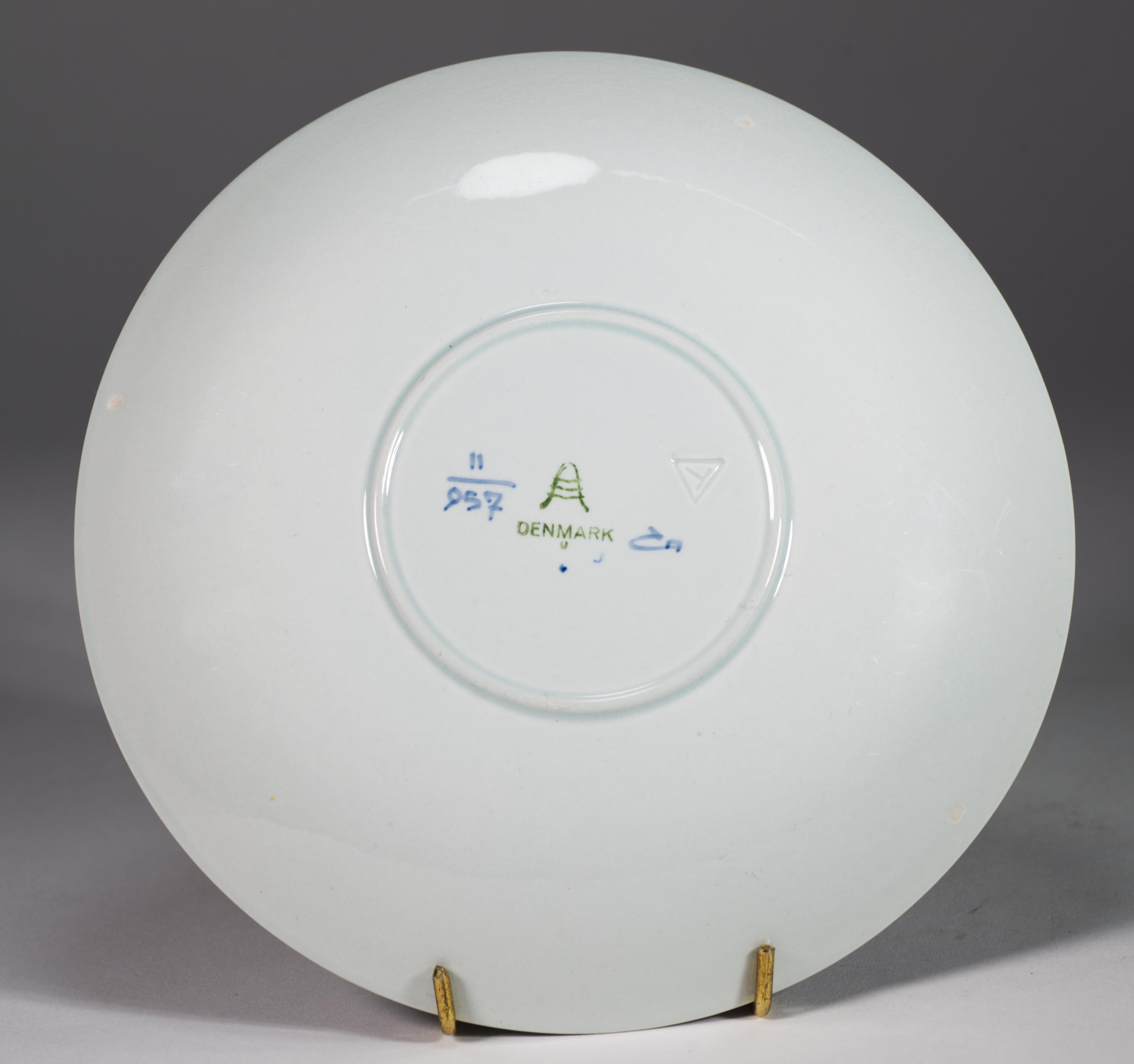 20th Century Aluminia Royal Copenhagen Set of 5 Tranquebar Cups and Saucers, 1914-1969 For Sale
