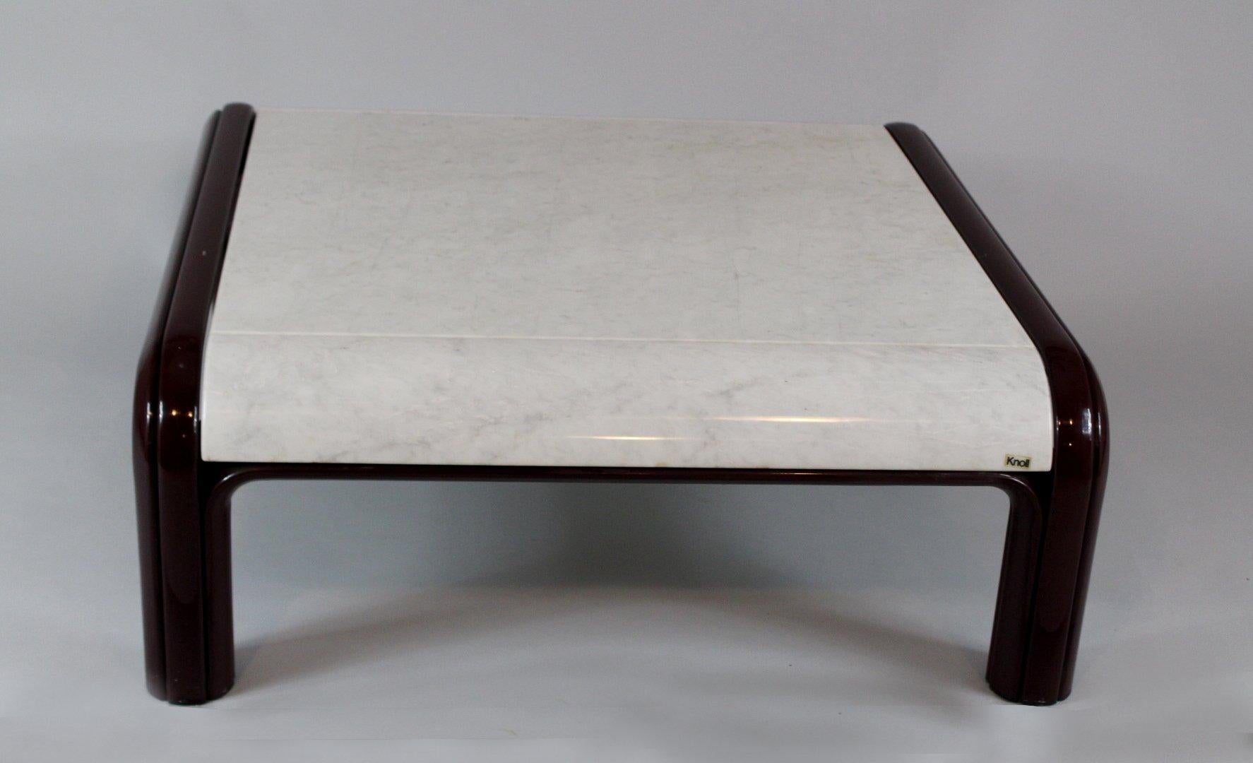 Italian Aluminium and Marble Coffee Table by Gae Aulenti for Knoll, 1970s For Sale