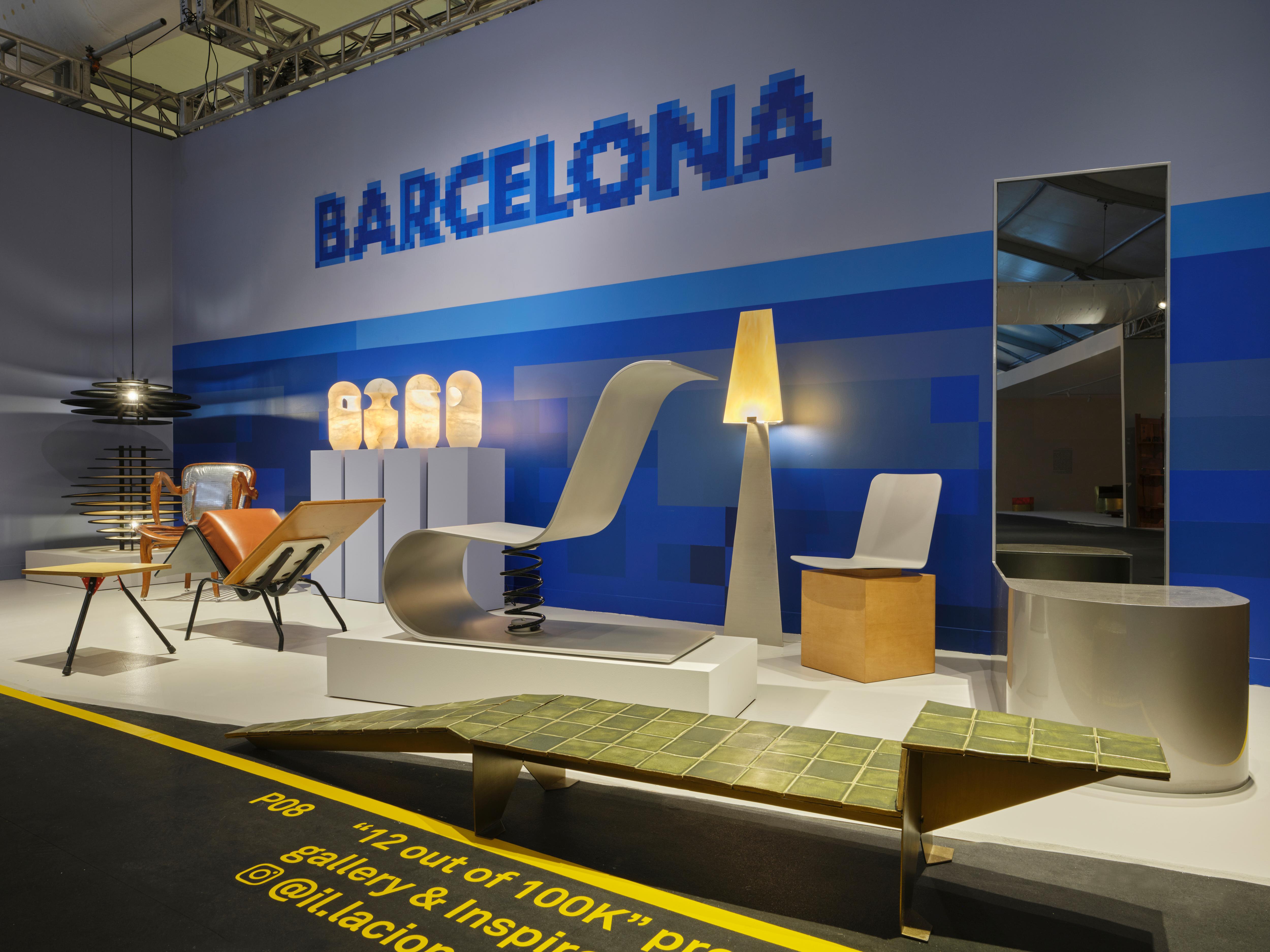 Stuhl aus Aluminium und Holz_Zeitgenössisches Collectional Design PEANA von Max Enrich im Angebot 1