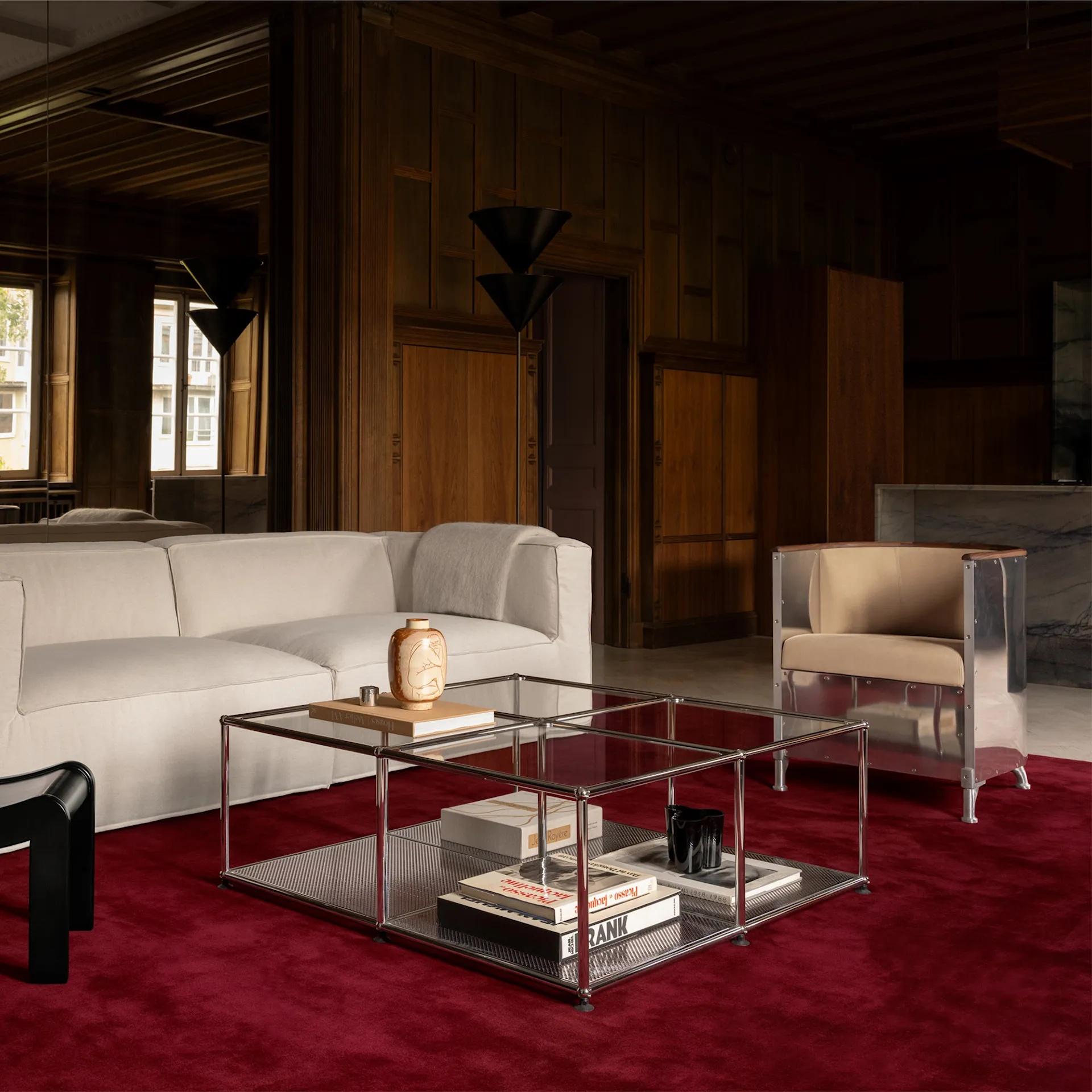 Alluminio Poltrona in alluminio spazzolato opaco o lucidato con opzioni in pelle in vendita