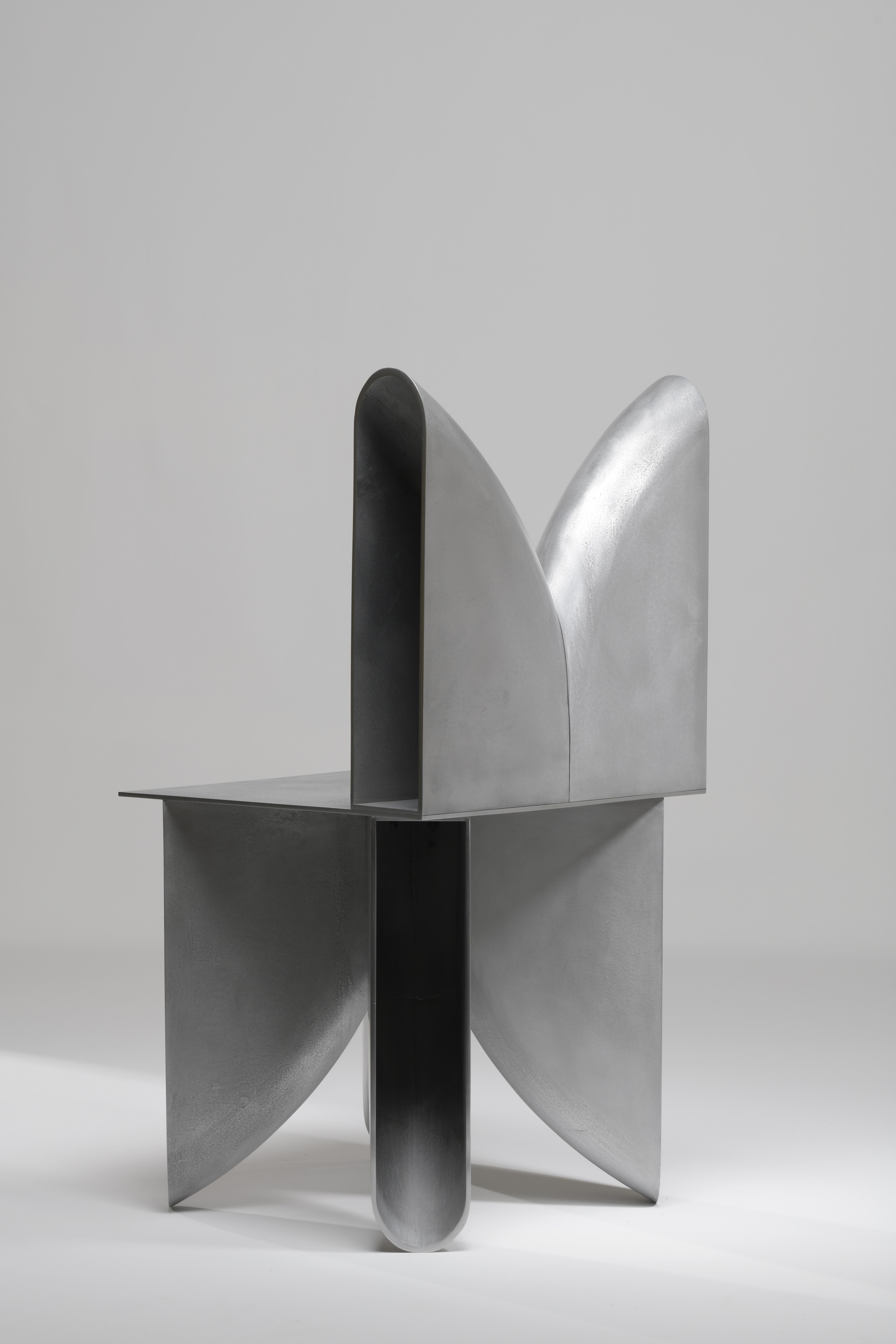 Aluminium cast grey architectural bb chair In New Condition For Sale In 1204, CH