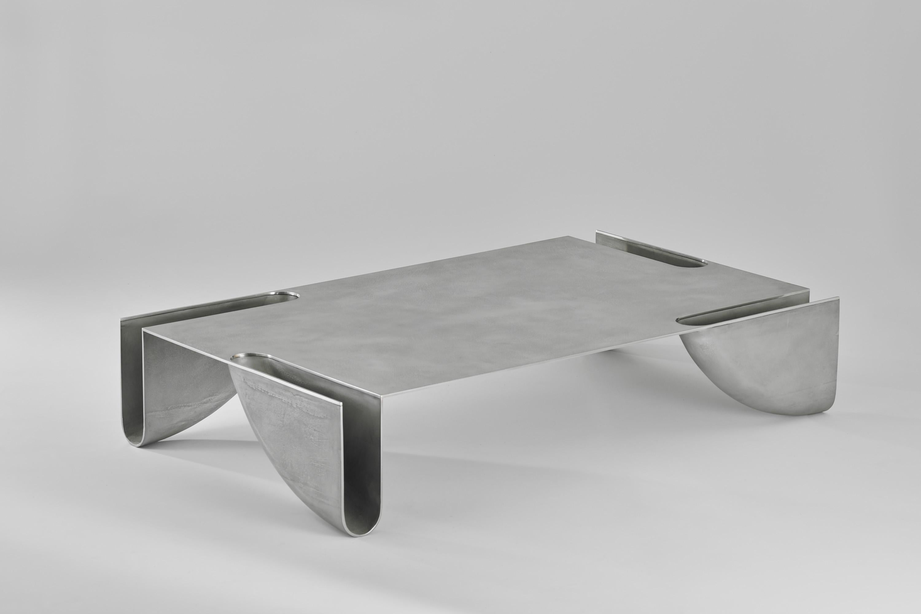 Table basse bb architecturale en fonte d'aluminium gris en vente 6