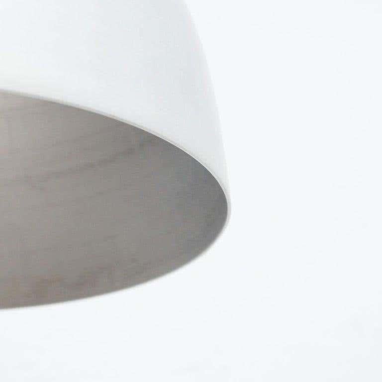 Lampada da soffitto in alluminio, 1960 circa in vendita 1