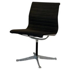 Model EA 105 Aluminium Chairs by Eames for Herman Miller, 1970s