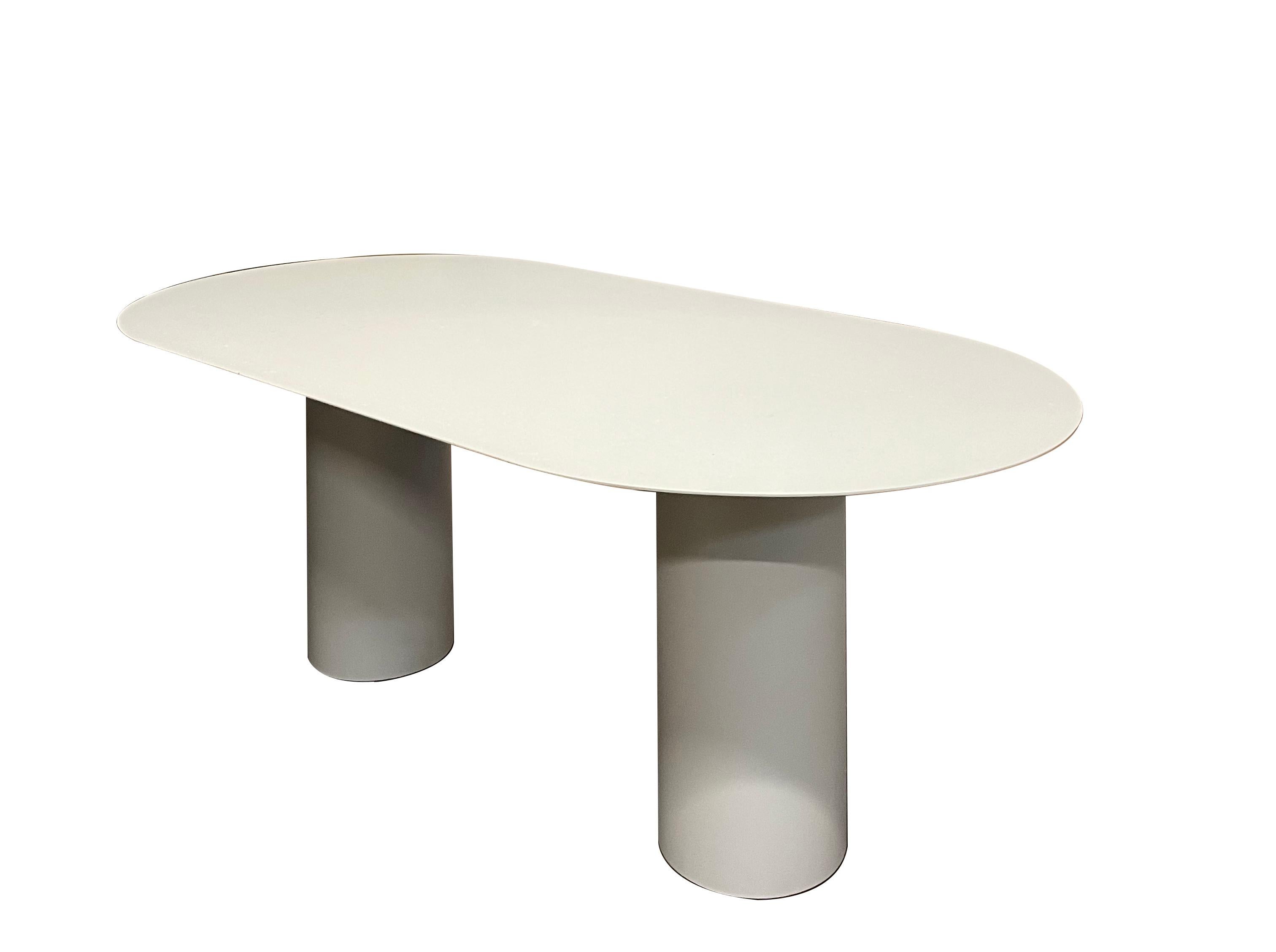 Moderne Table en aluminium Kapitanj de Chanel en vente