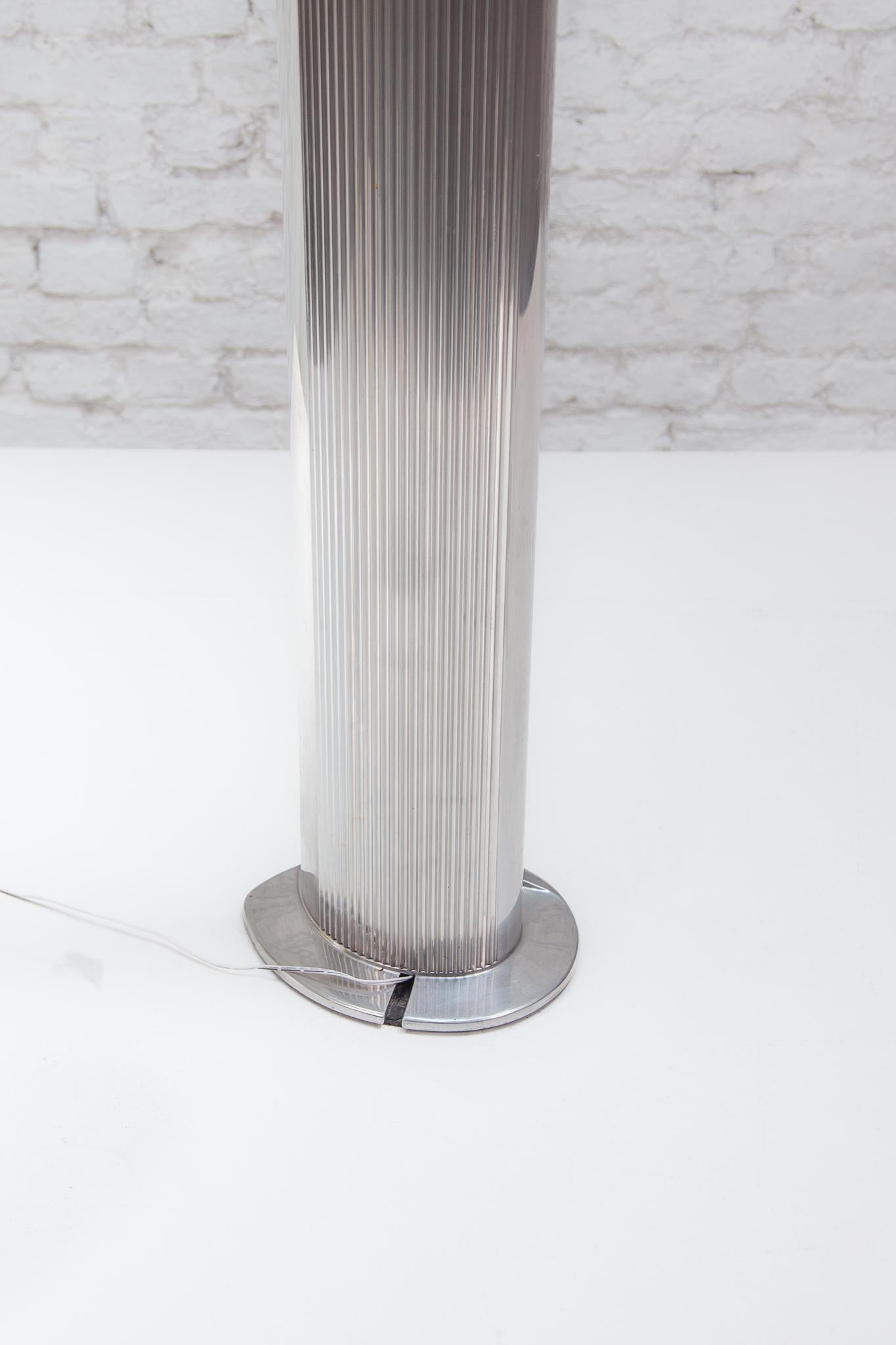 Aluminum 1980s Penombra Floor Lamp by Antoni Flores for Sargot Barcelona For Sale 4