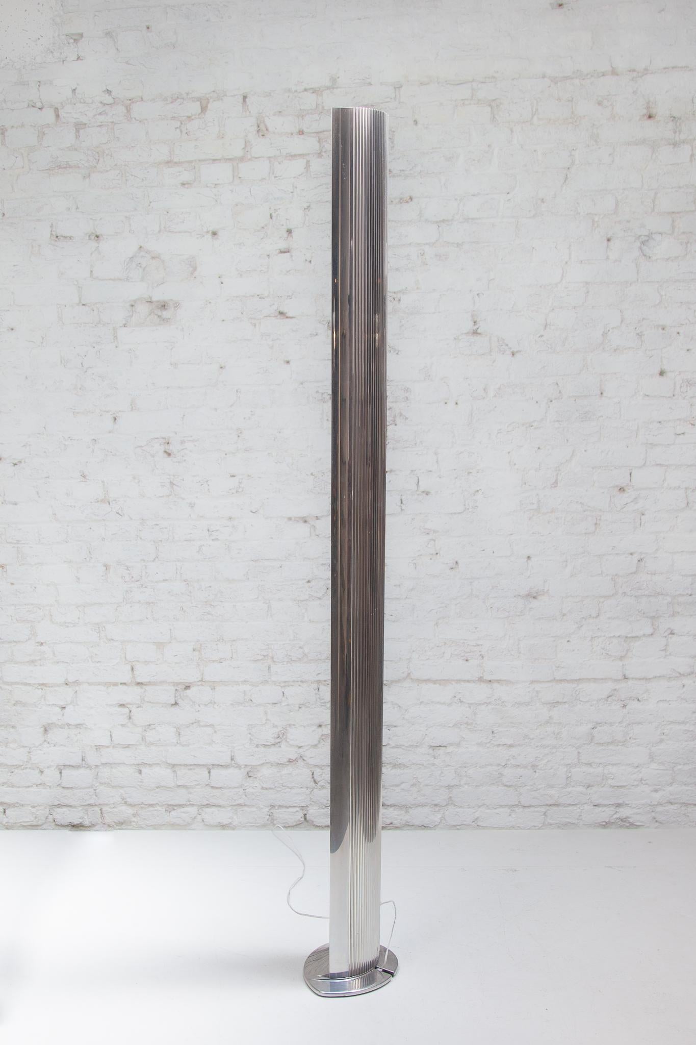 Mid-Century Modern Aluminum 1980s Penombra Floor Lamp by Antoni Flores for Sargot Barcelona For Sale