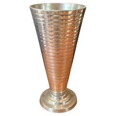 Aluminium-Legierung Treppe-Maschine Alter Vase