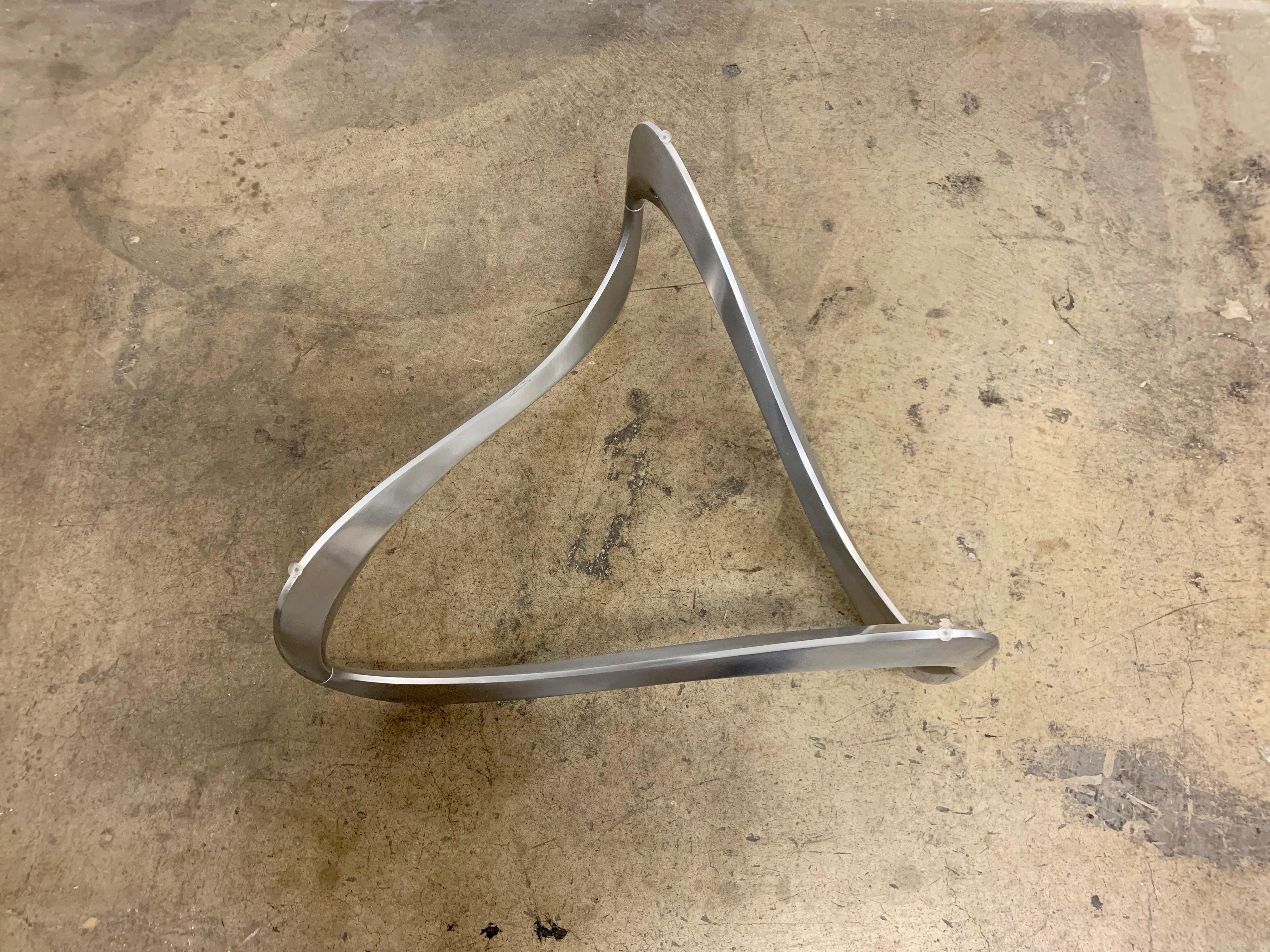 Couchtisch aus Aluminium und Glas mit Schlangenmuster von Knut Hesterberg für Ronald Schmitt 2