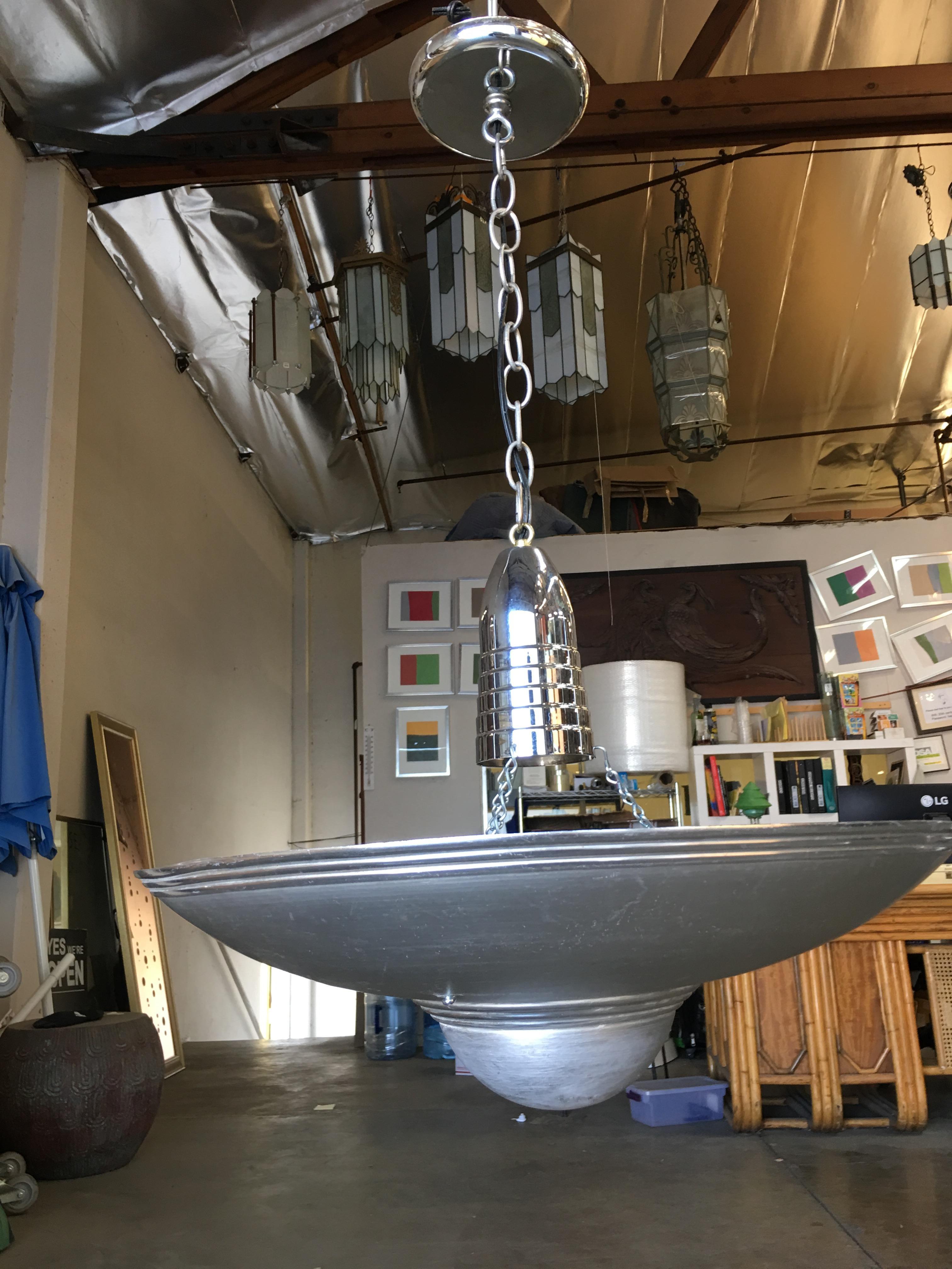 Aluminum Art Deco Saucer Ceiling Pendant Lamp In Excellent Condition For Sale In Van Nuys, CA