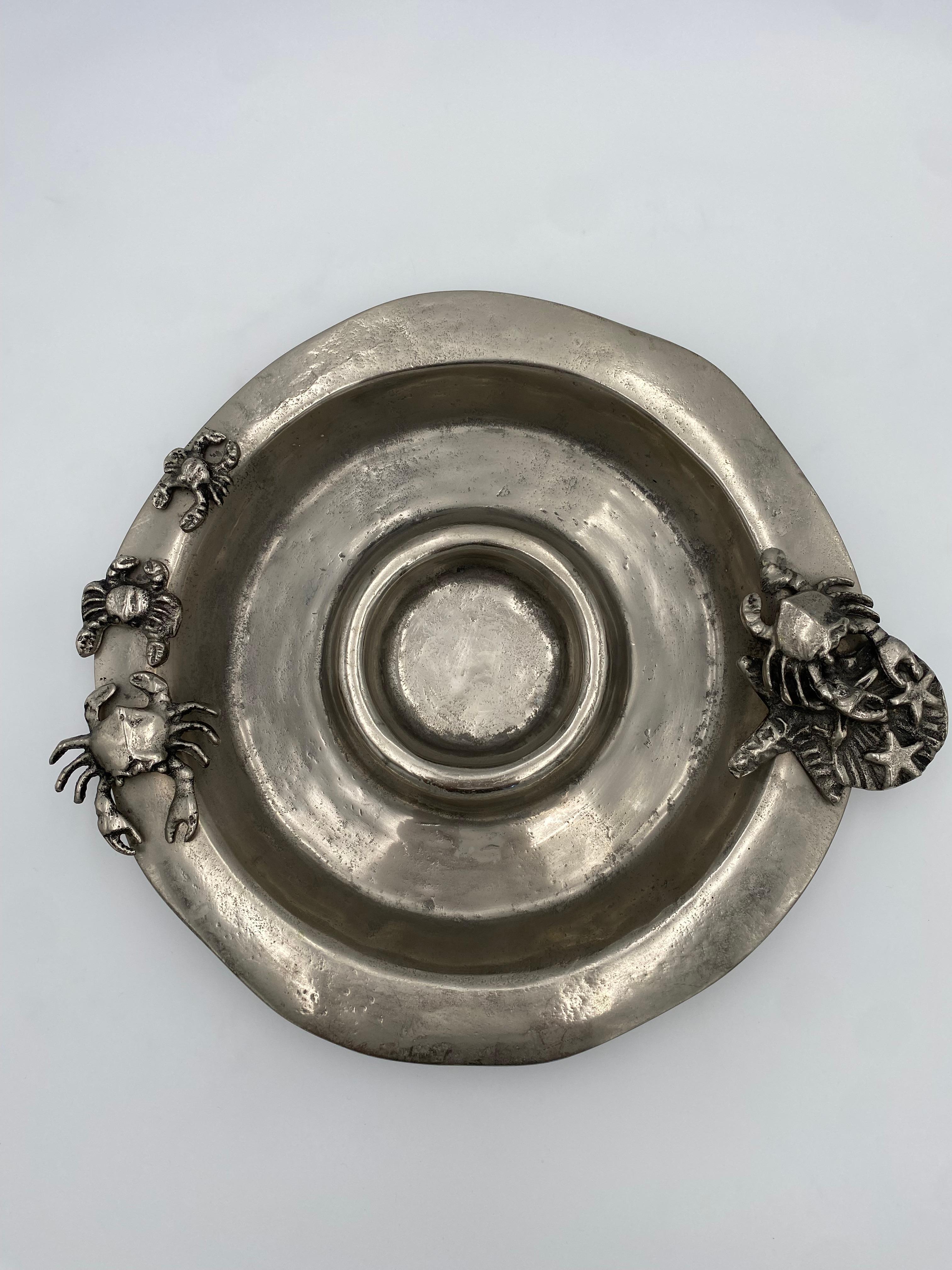 Aluminum Crab/Seafood Serving Platter In Good Condition For Sale In Costa Mesa, CA