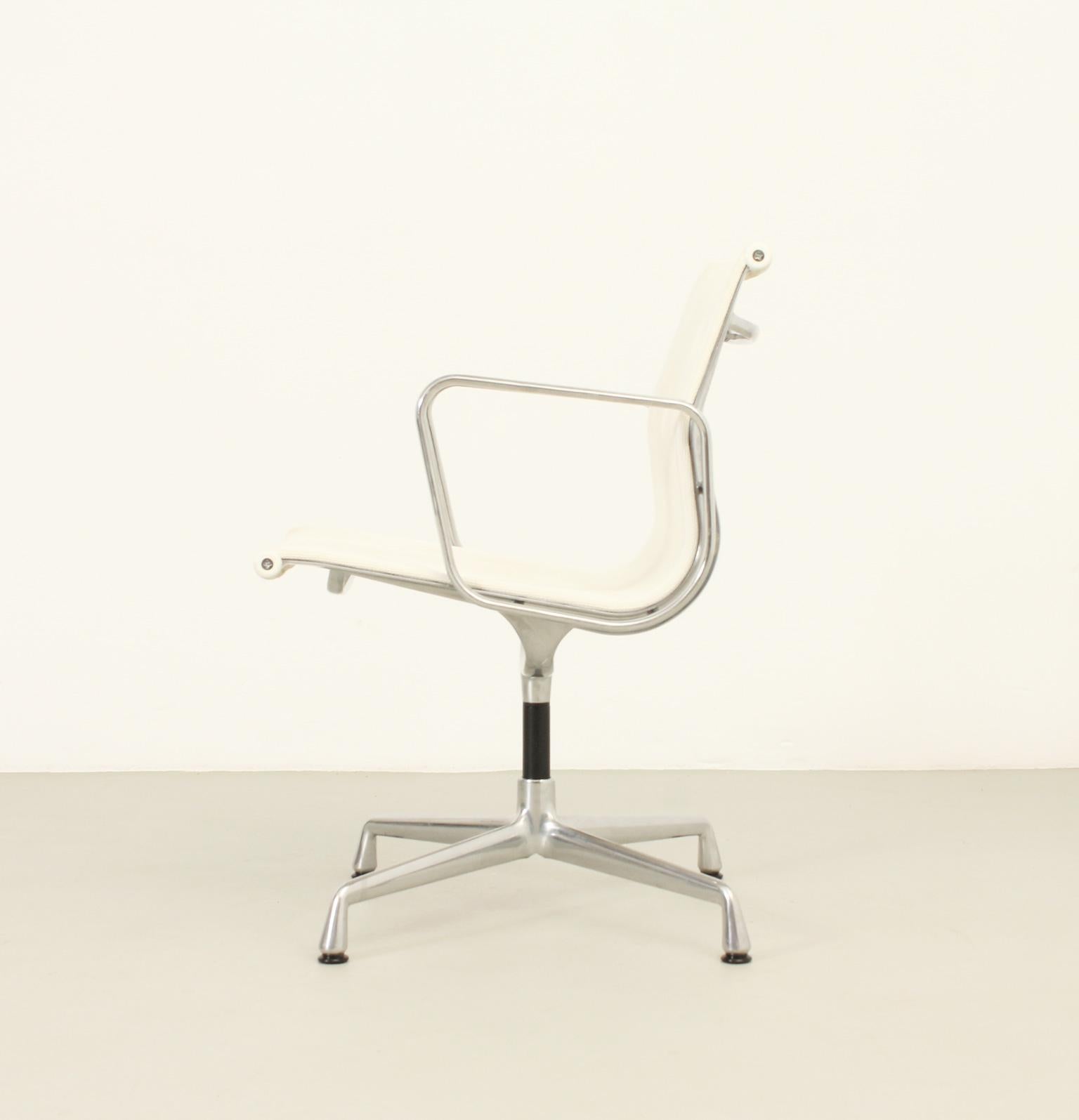Mid-20th Century Aluminum EA 108 Chairs by Charles and Ray Eames for Vitra