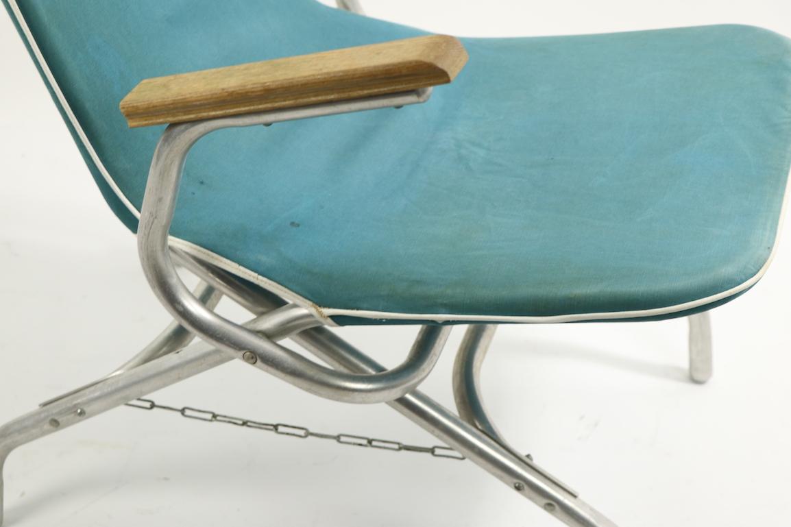 20ième siècle Chaise longue en aluminium pour patio et jardin en vente