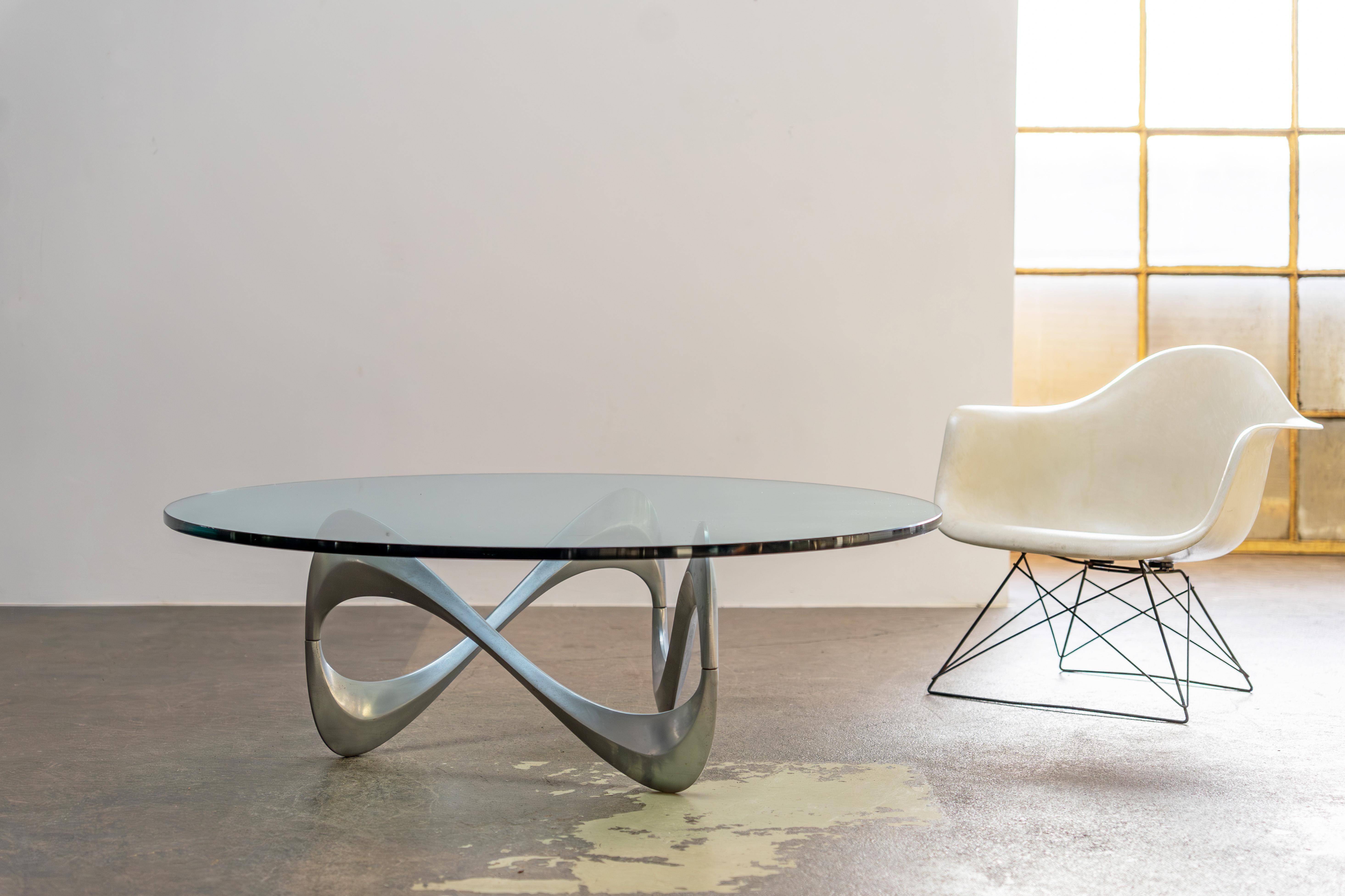 Couchtisch aus Aluminium und Glas „Schlange“ Knut Hesterberg für Ronald Schmitt, 1960er Jahre im Angebot 4