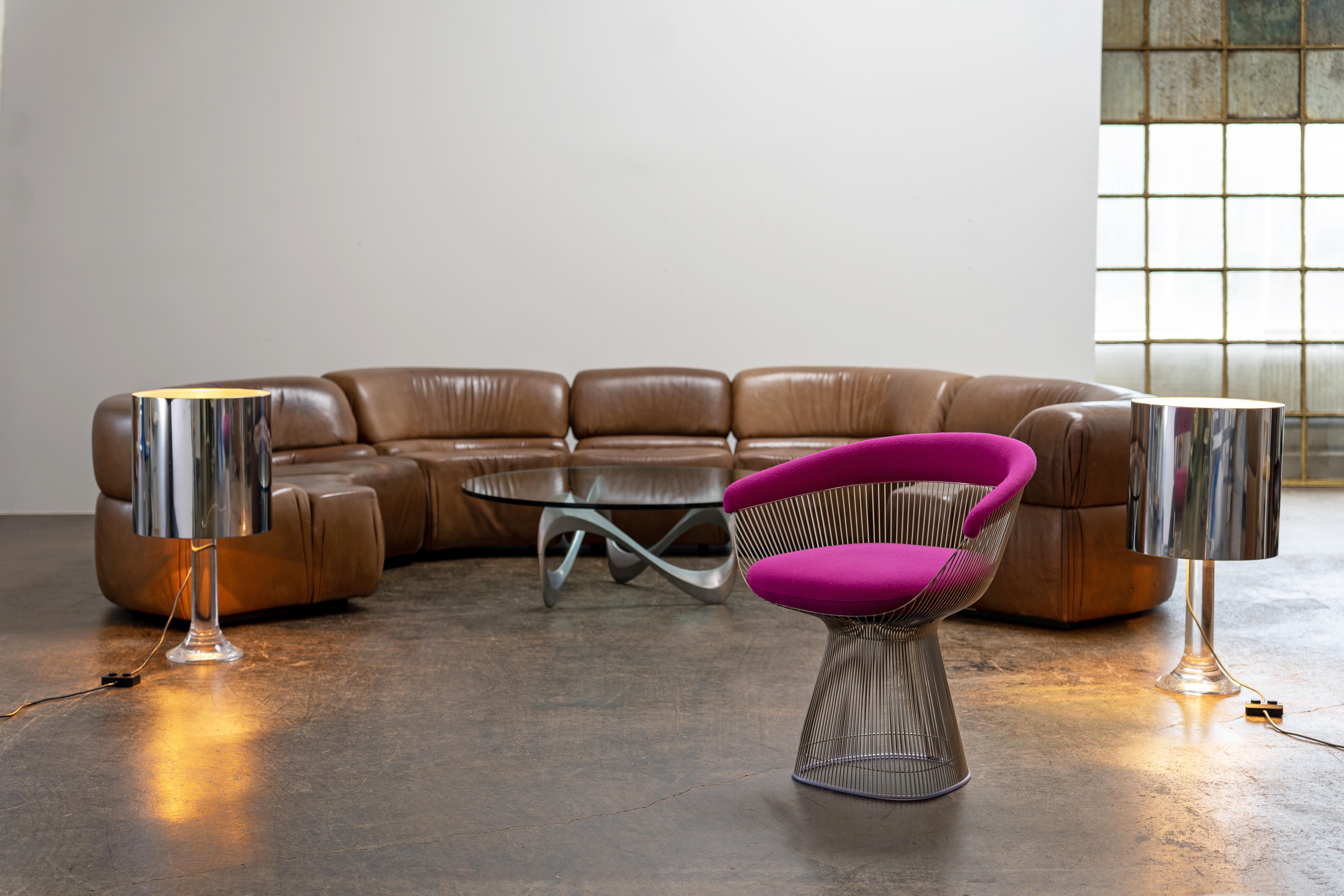 Couchtisch aus Aluminium und Glas „Schlange“ Knut Hesterberg für Ronald Schmitt, 1960er Jahre im Angebot 1