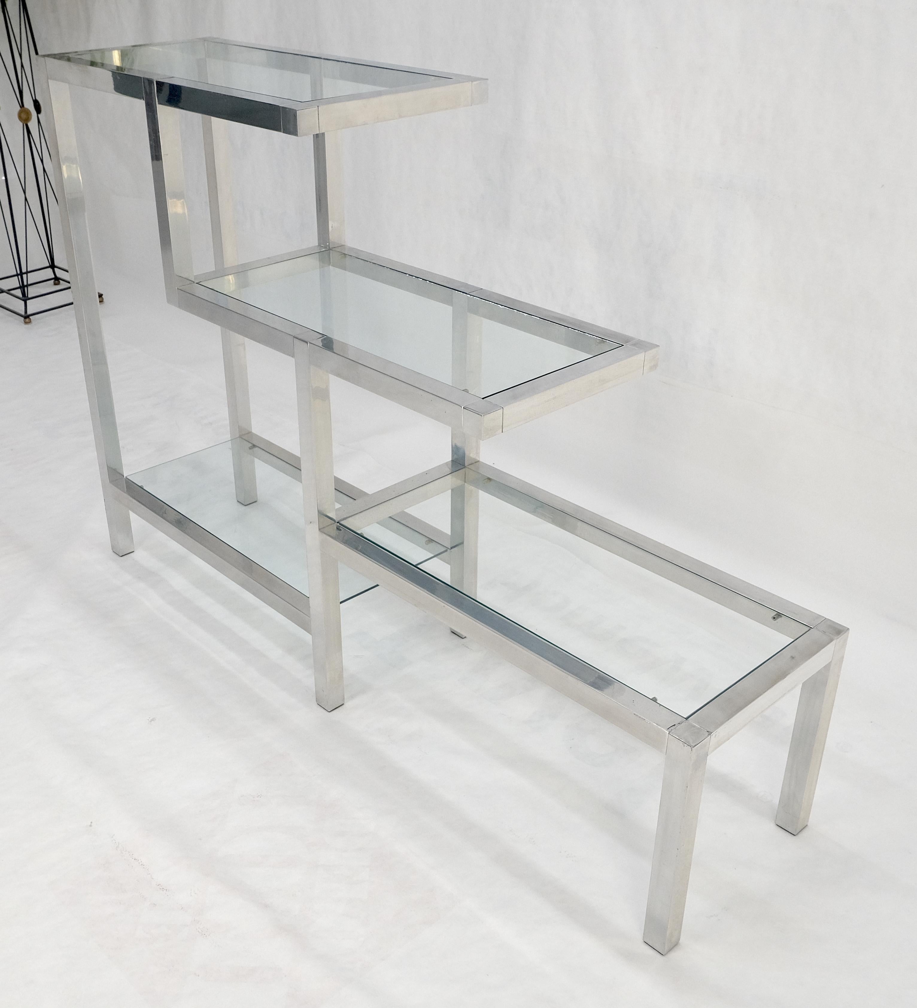 Ripiani in alluminio e vetro Stile Tavolo Etagere a parete in vendita 5
