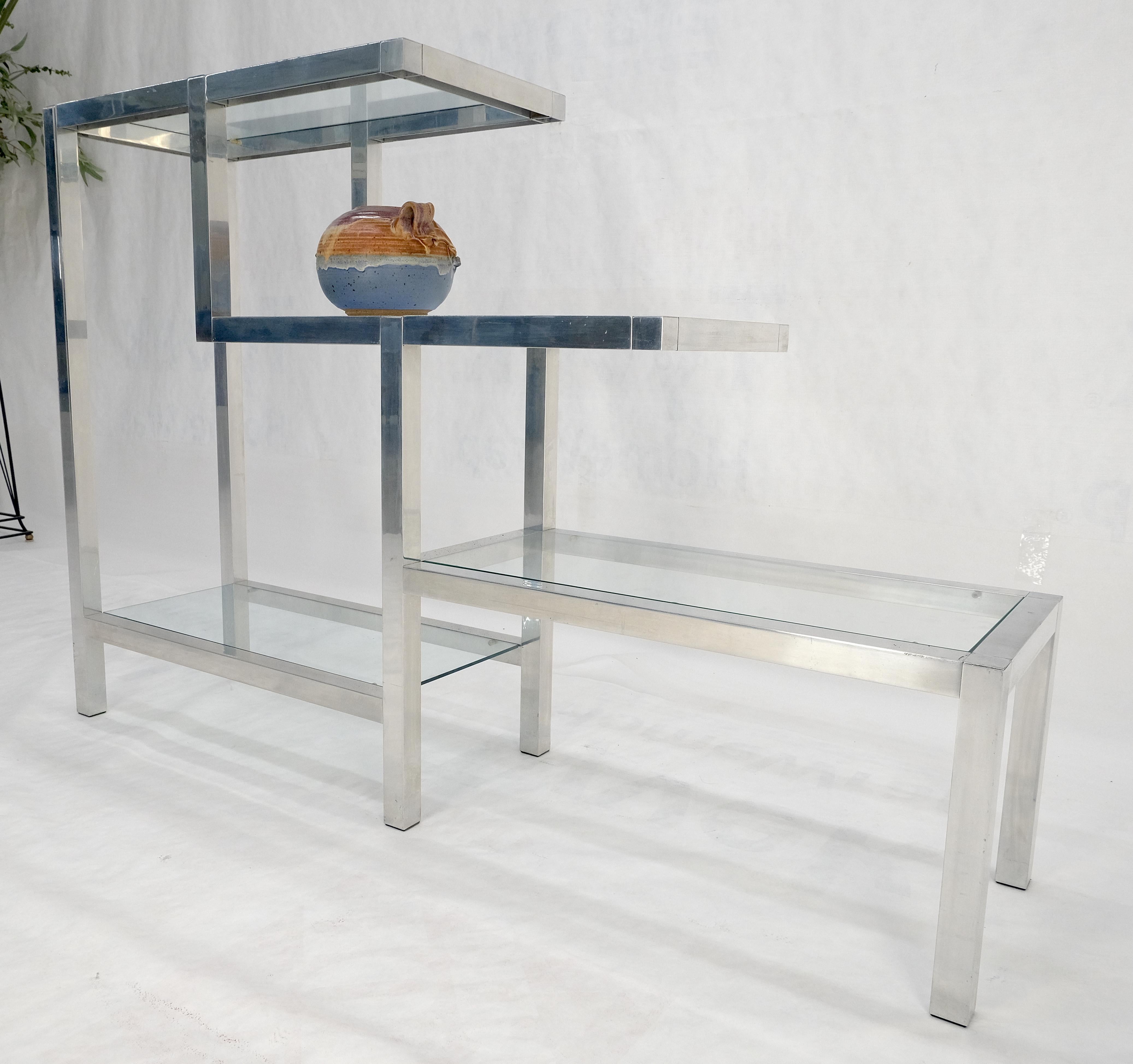 Ripiani in alluminio e vetro Stile Tavolo Etagere a parete in vendita 2