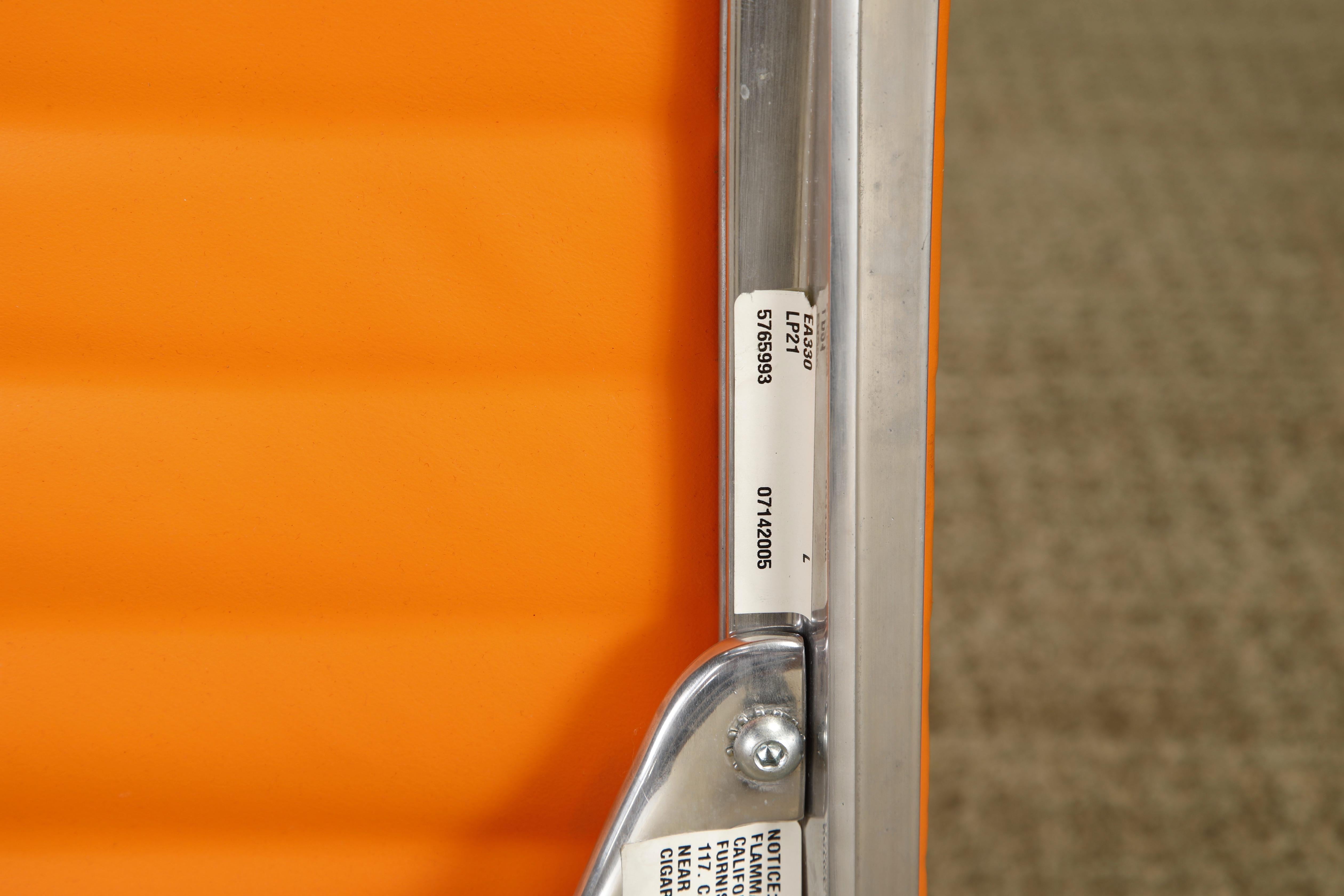 Drehstuhl 'Aluminum Group' von Charles Eames für Herman Miller, 1980er Jahre, signiert im Angebot 9