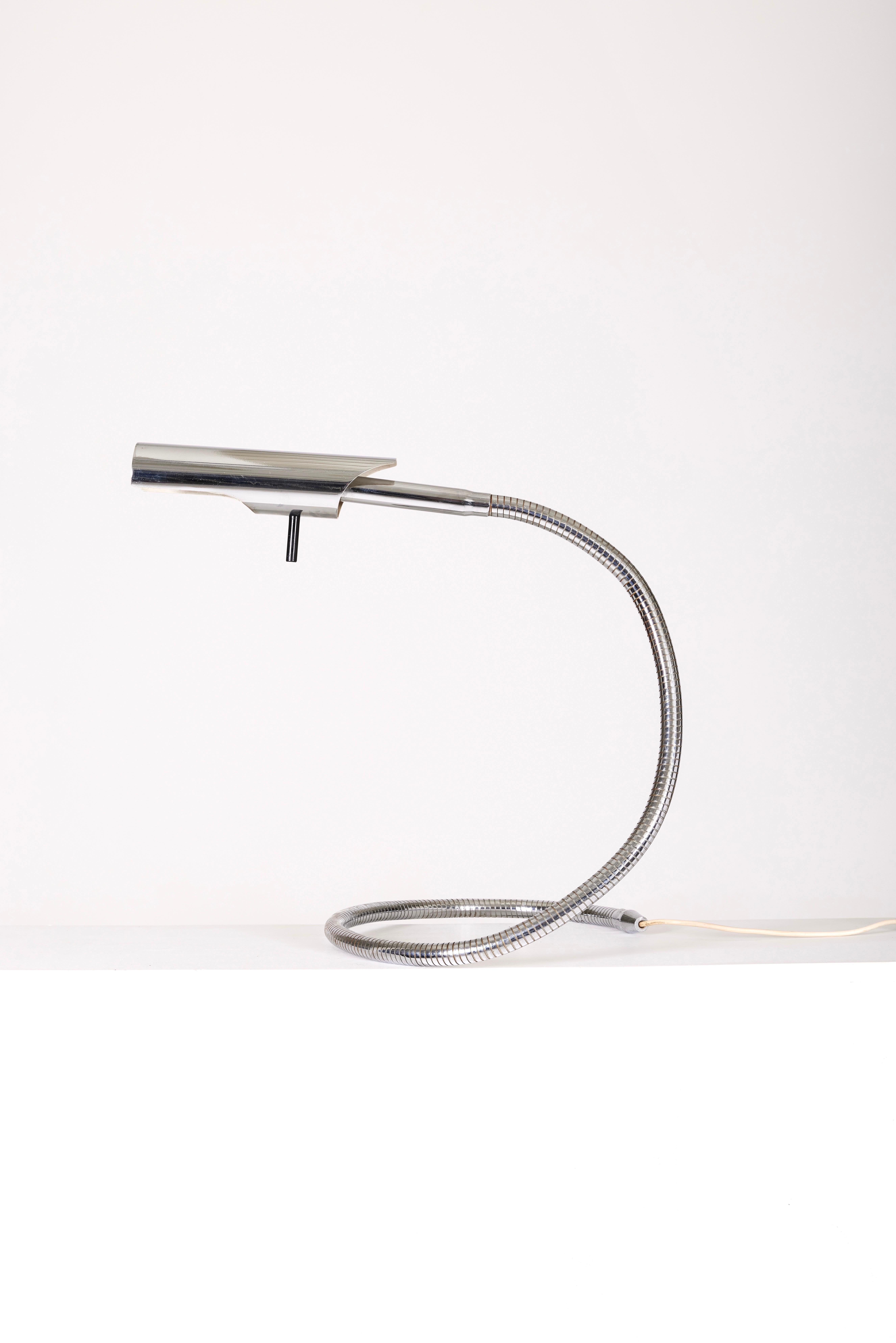 Aluminum lamp by the french designer Etienne Fermigier In Good Condition For Sale In PARIS, FR