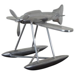 Modèle réduit d'avion à hélice en aluminium Sculpture de planche métallique Moderne Nautique