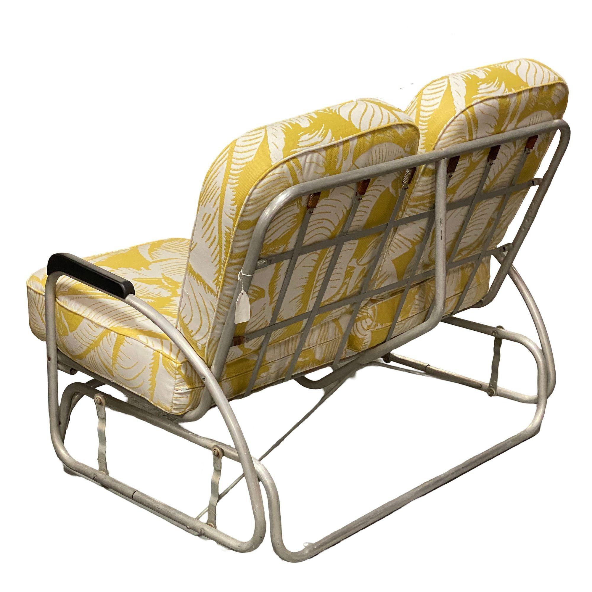 Settee à bascule basculante en aluminium pour patio/extérieur avec bras Speed en vente 1