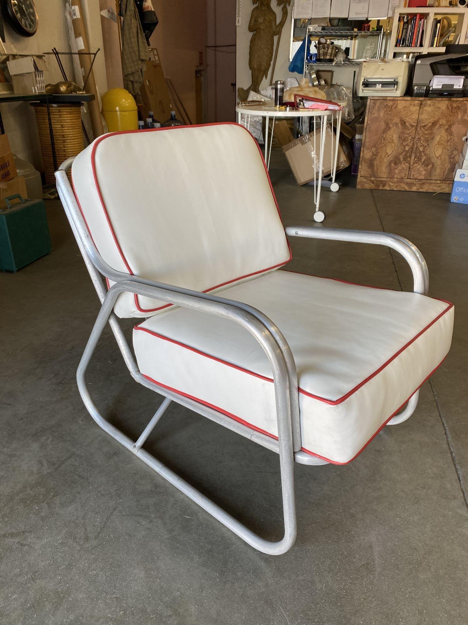 Mid-20th Century Aluminum Patio/Outdoor Mid-century Lounge Chair With Speed Arms For Sale