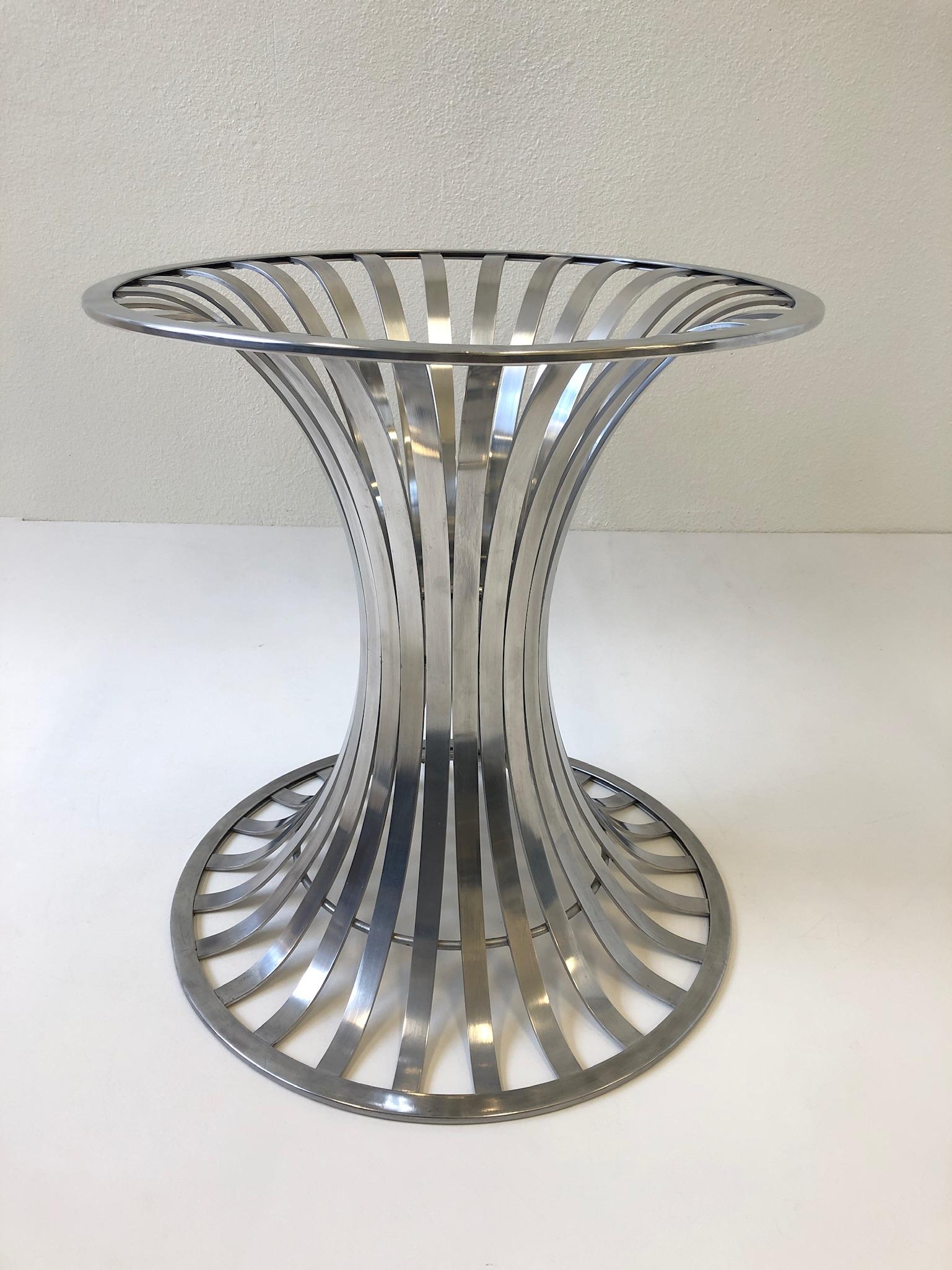 Aluminum Patio Table and Chairs by Russell Woodard 10