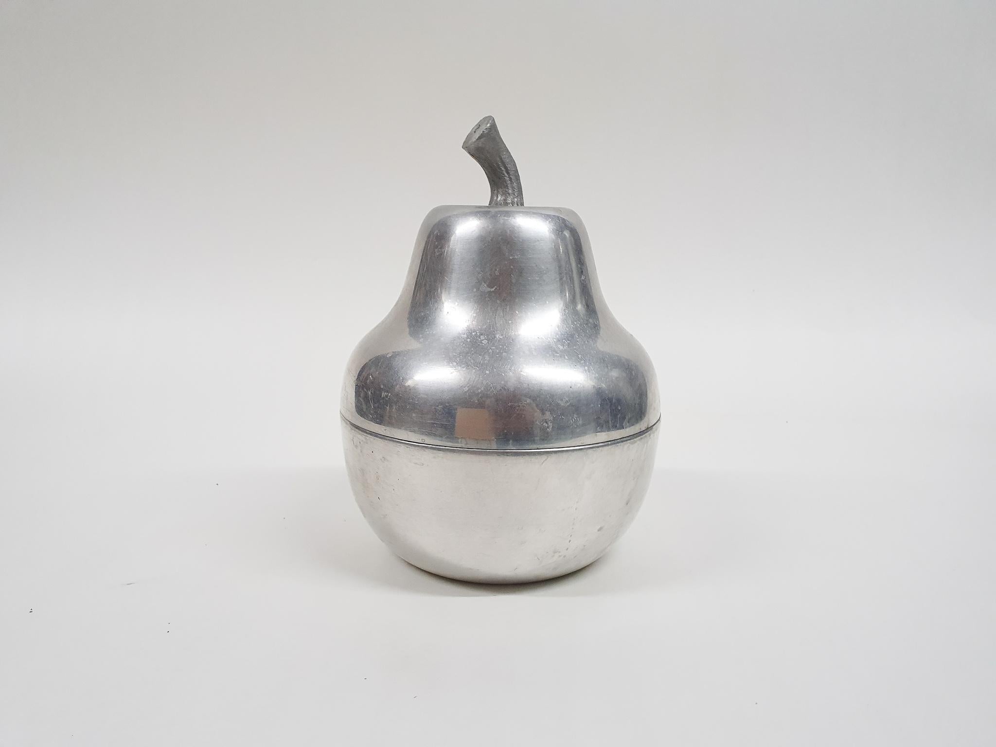 Hollywood Regency Aluminum Silver Pear Shaped Ice Bucket, 1970's For Sale