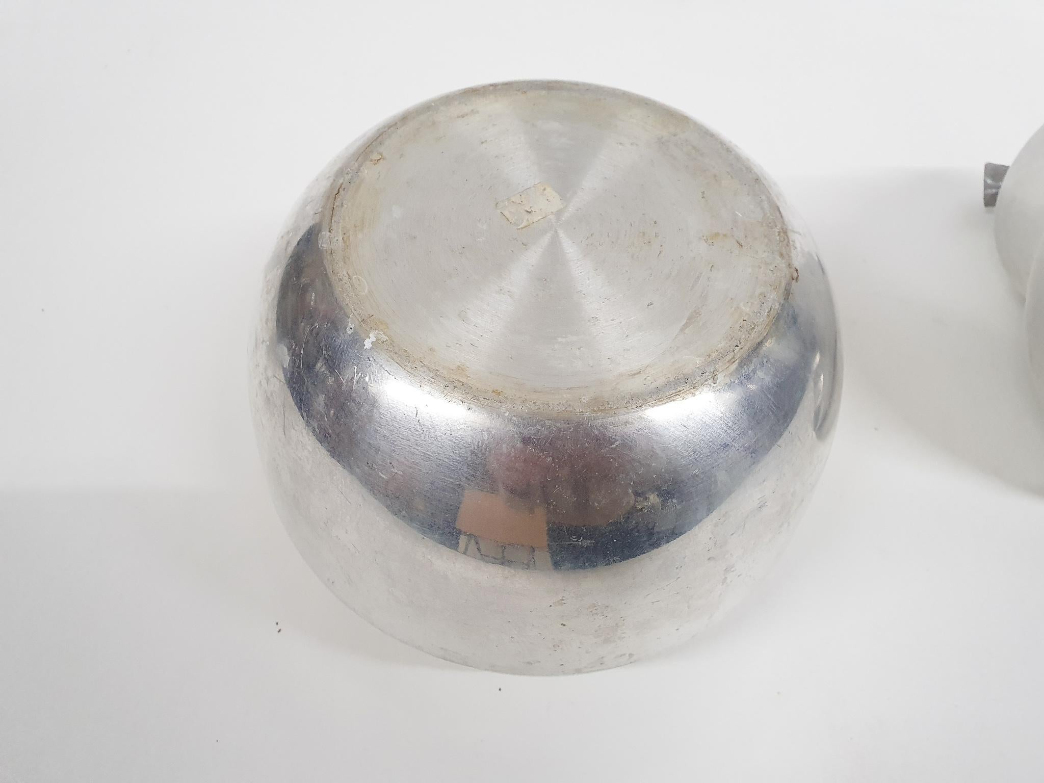 Eiskübel in Birnenform aus Aluminium und Silber, 1970er Jahre im Angebot 4