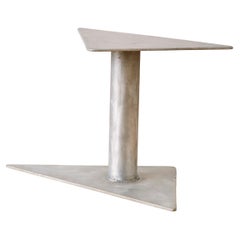 Tabouret/table d'appoint en aluminium par Gloria Kisch 