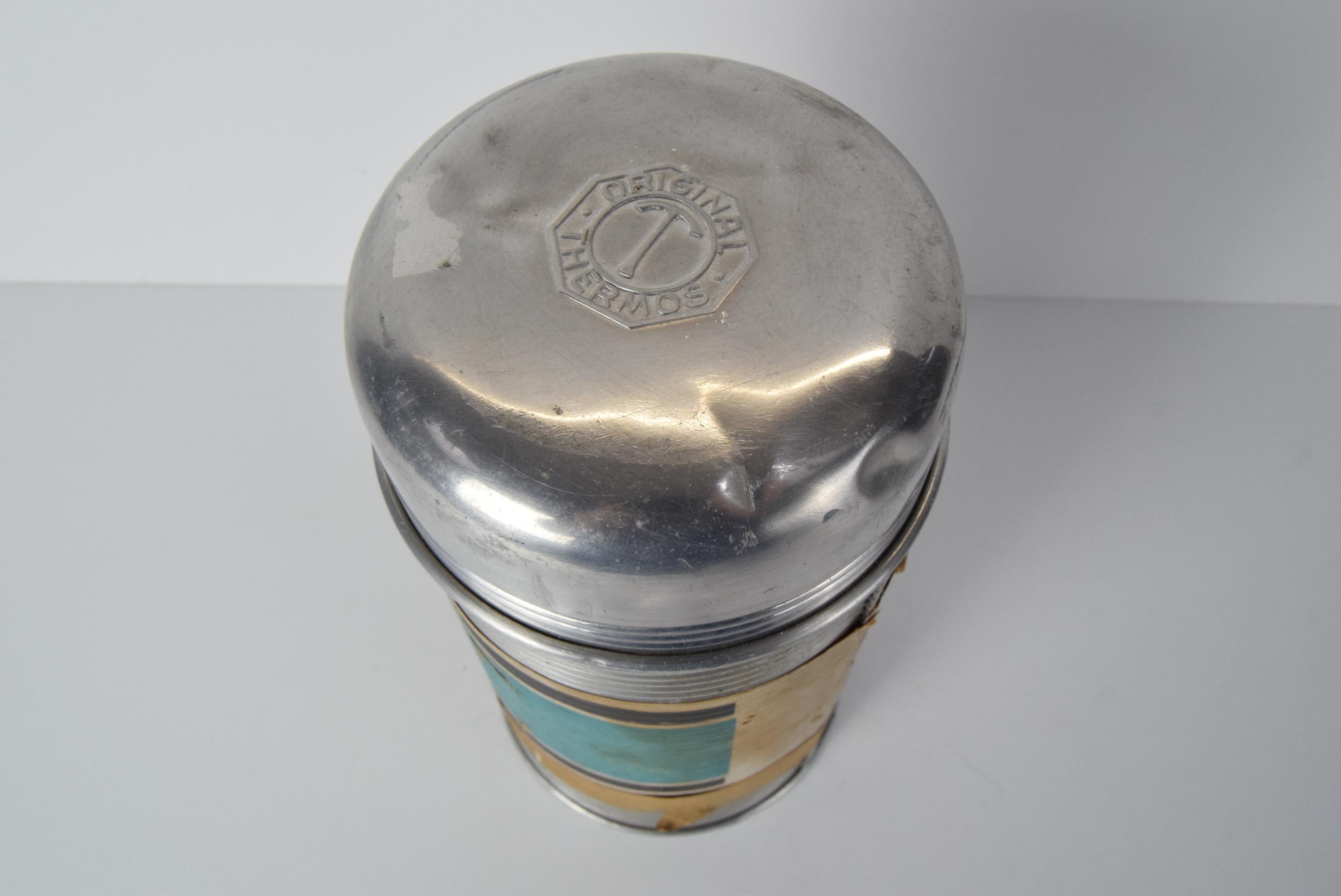 Aluminum Thermos from Veb Thermos Langewiesen, circa 1940's. In Fair Condition For Sale In Praha, CZ