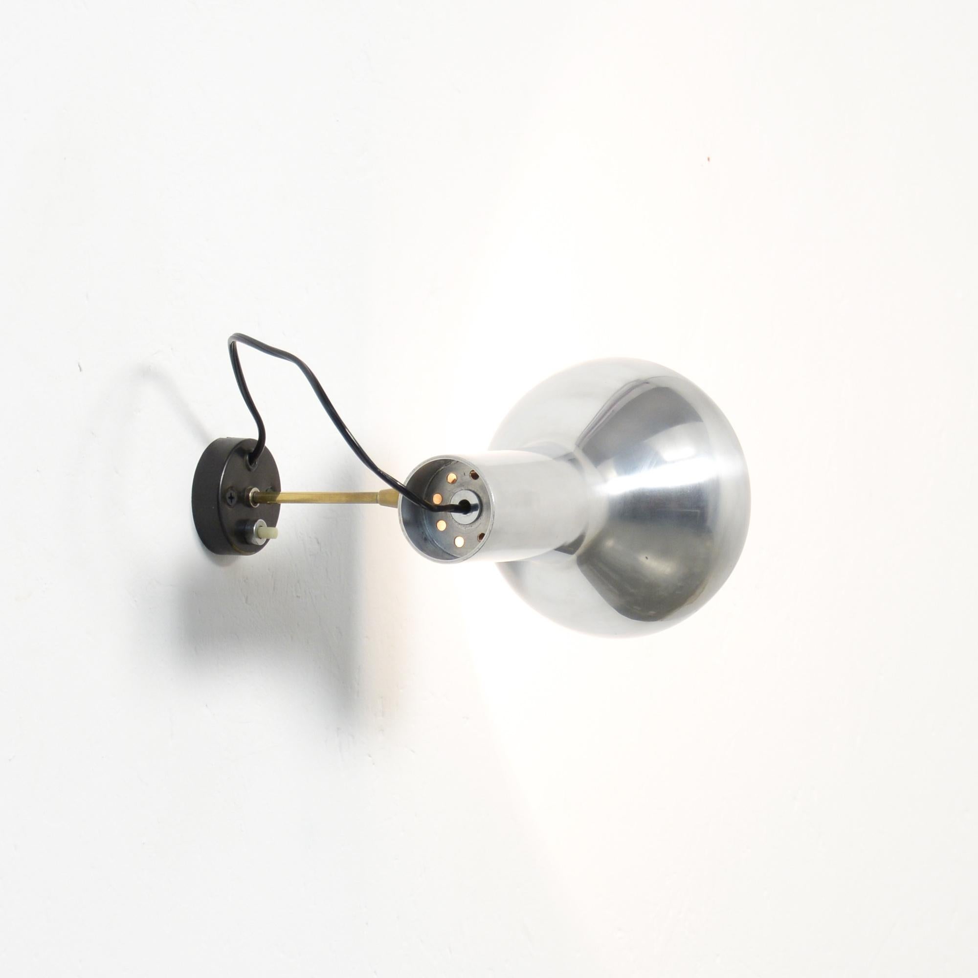 Aluminum Wall Lamp Model 7 by Gino Sarfatti for Arteluce, 1957 im Zustand „Gut“ in Vlimmeren, BE