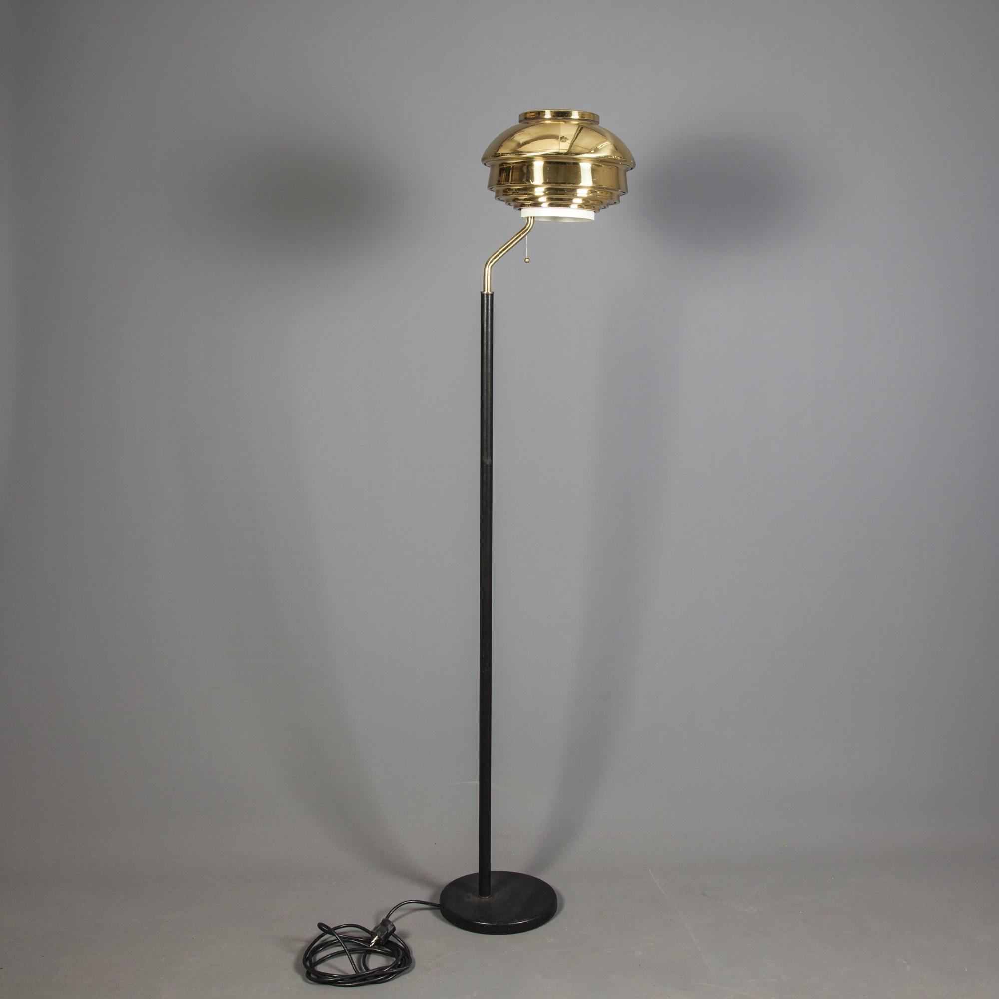 Scandinavian Modern Alva Aalto Floor Lamp Model A808 for Valaitustyo Ky, 1950s For Sale