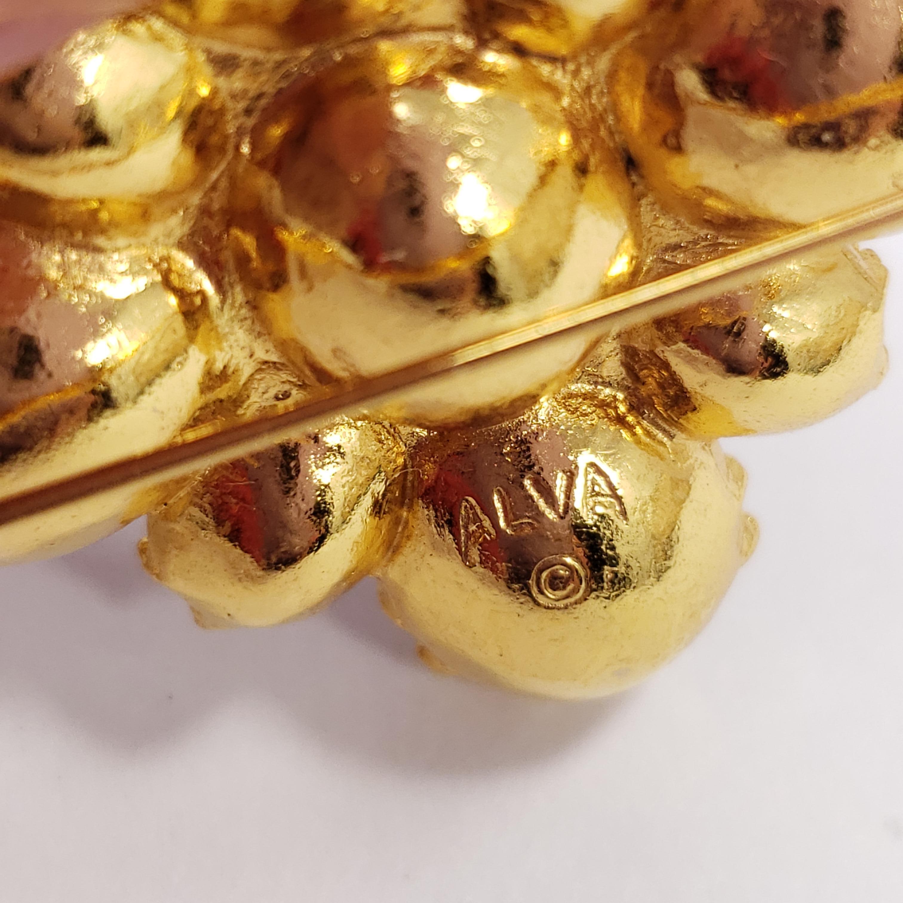 Retro Alva Amethyst Crystal Pin Brooch in Gold, 20th Century For Sale