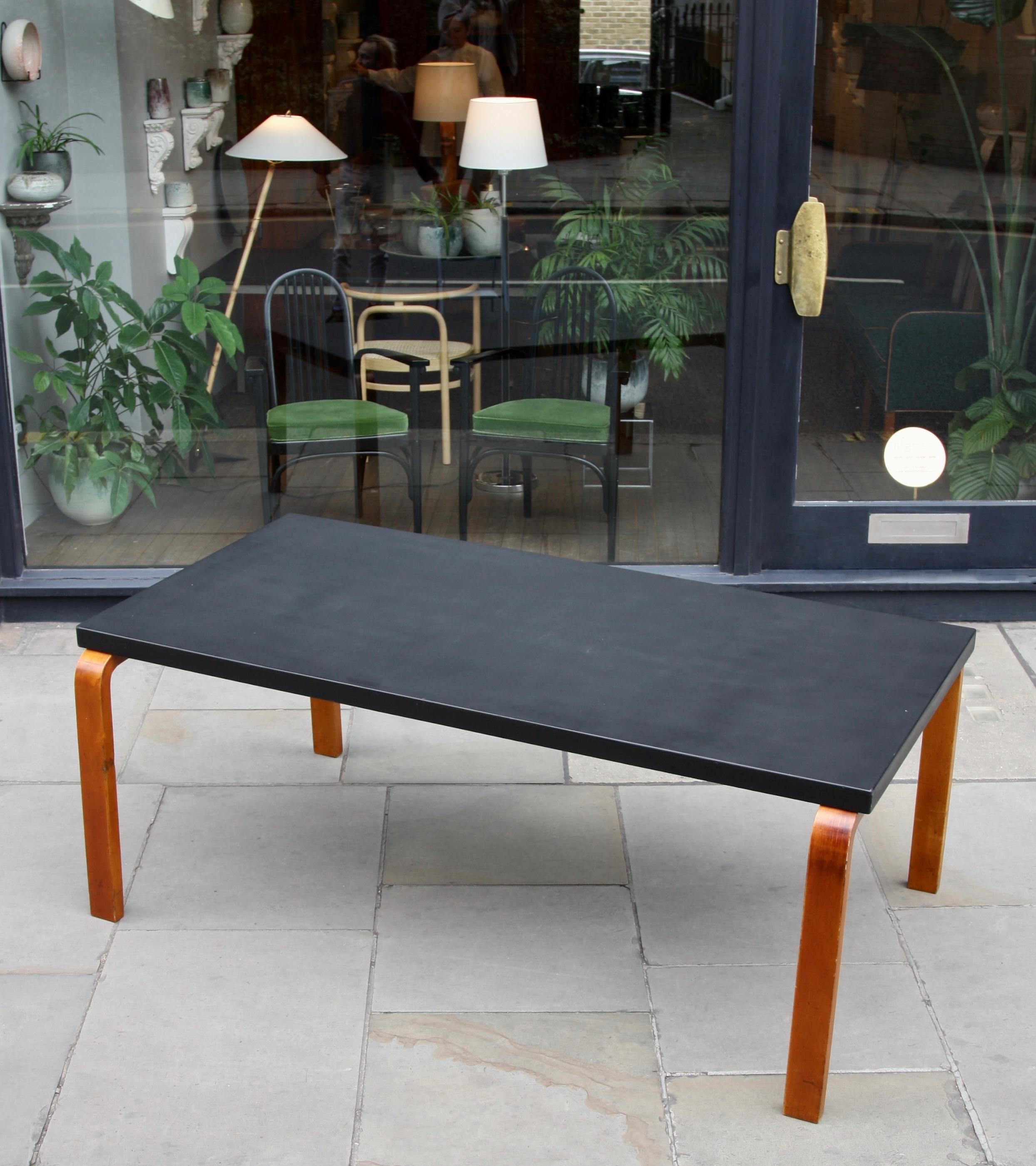 Alvar Aalto, 1935 Large, Early Production, Black Mat Lacquered and Birch Table 8