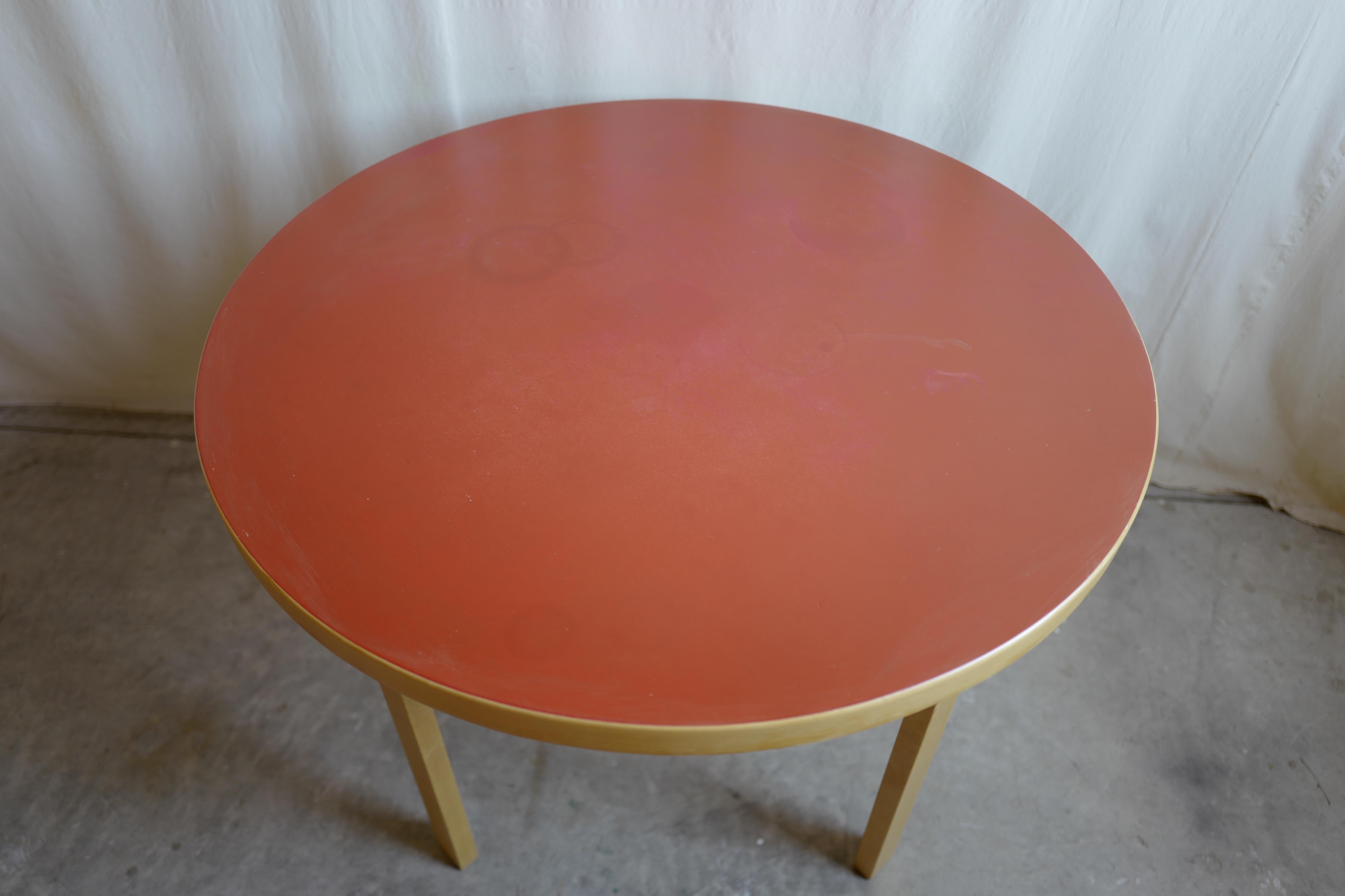 Woodwork alvar aalto 1960's 90 table red linoleum