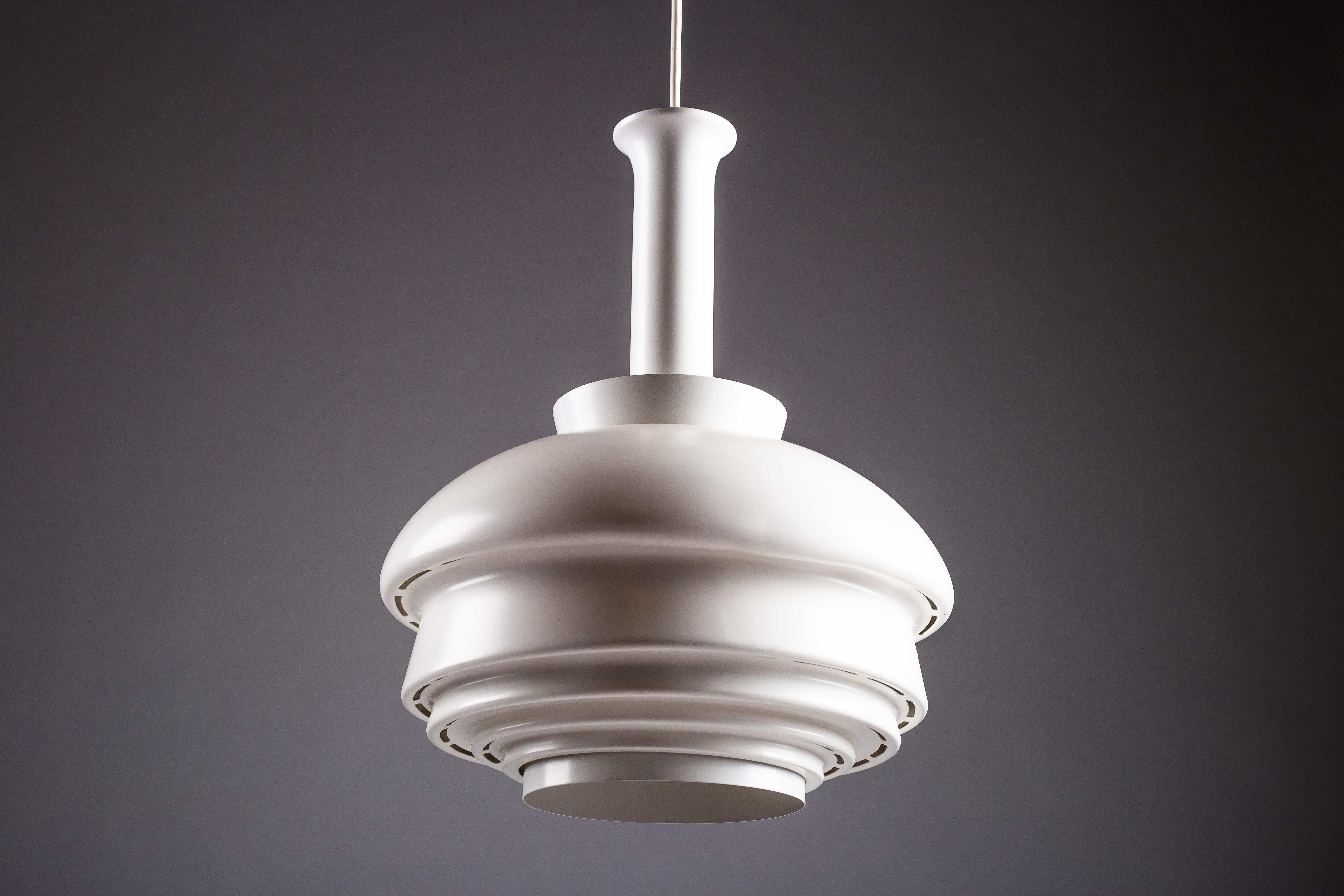 Mid-Century Modern Alvar Aalto, 1950s ceiling lamp A335B for Valaistustyö Ky For Sale