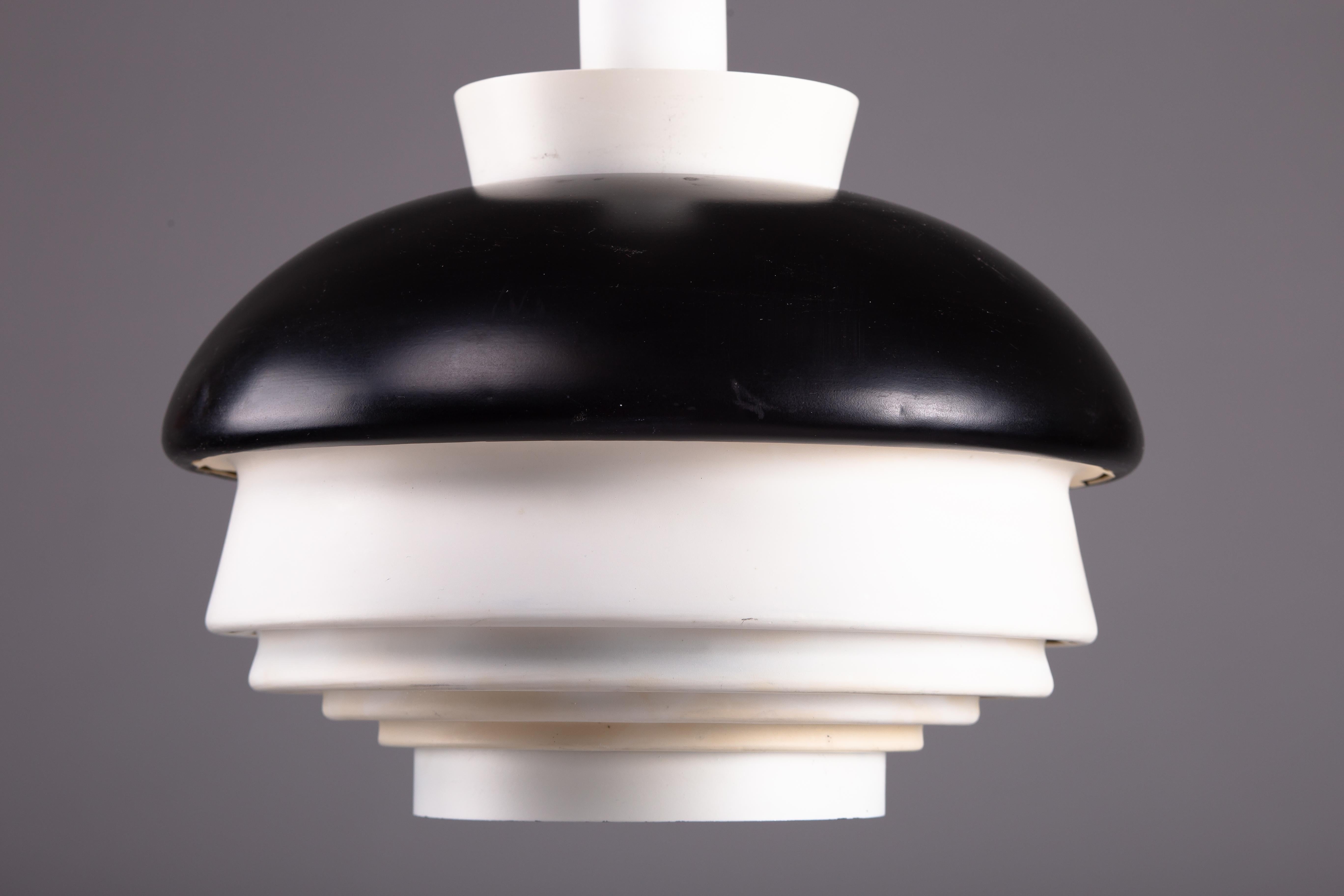 XX secolo Alvar Aalto, 1950s pendant A335B, Valaistustyö KY, Finlandia in vendita
