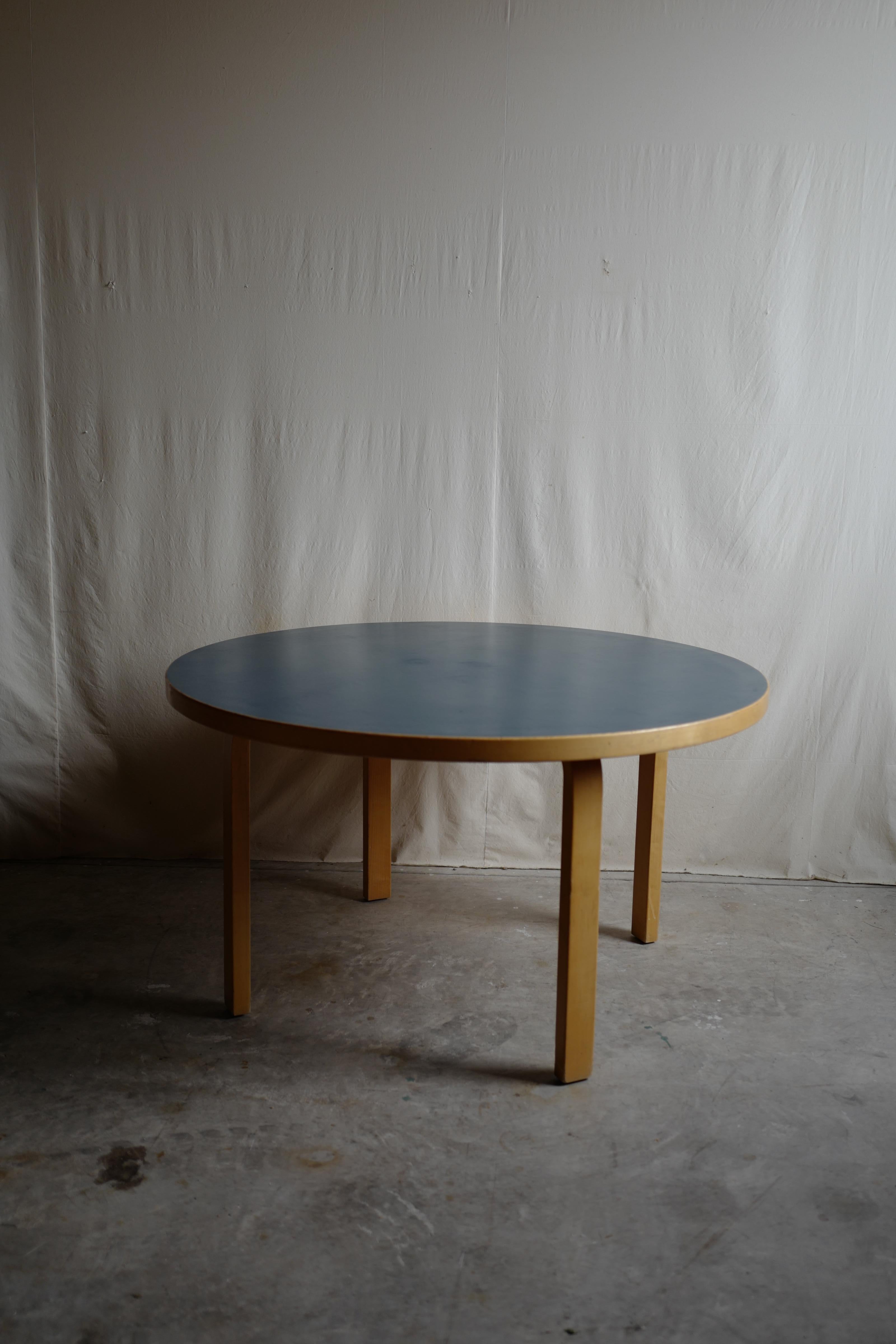 Modern alvar aalto 1970's 91 table blue linoleum